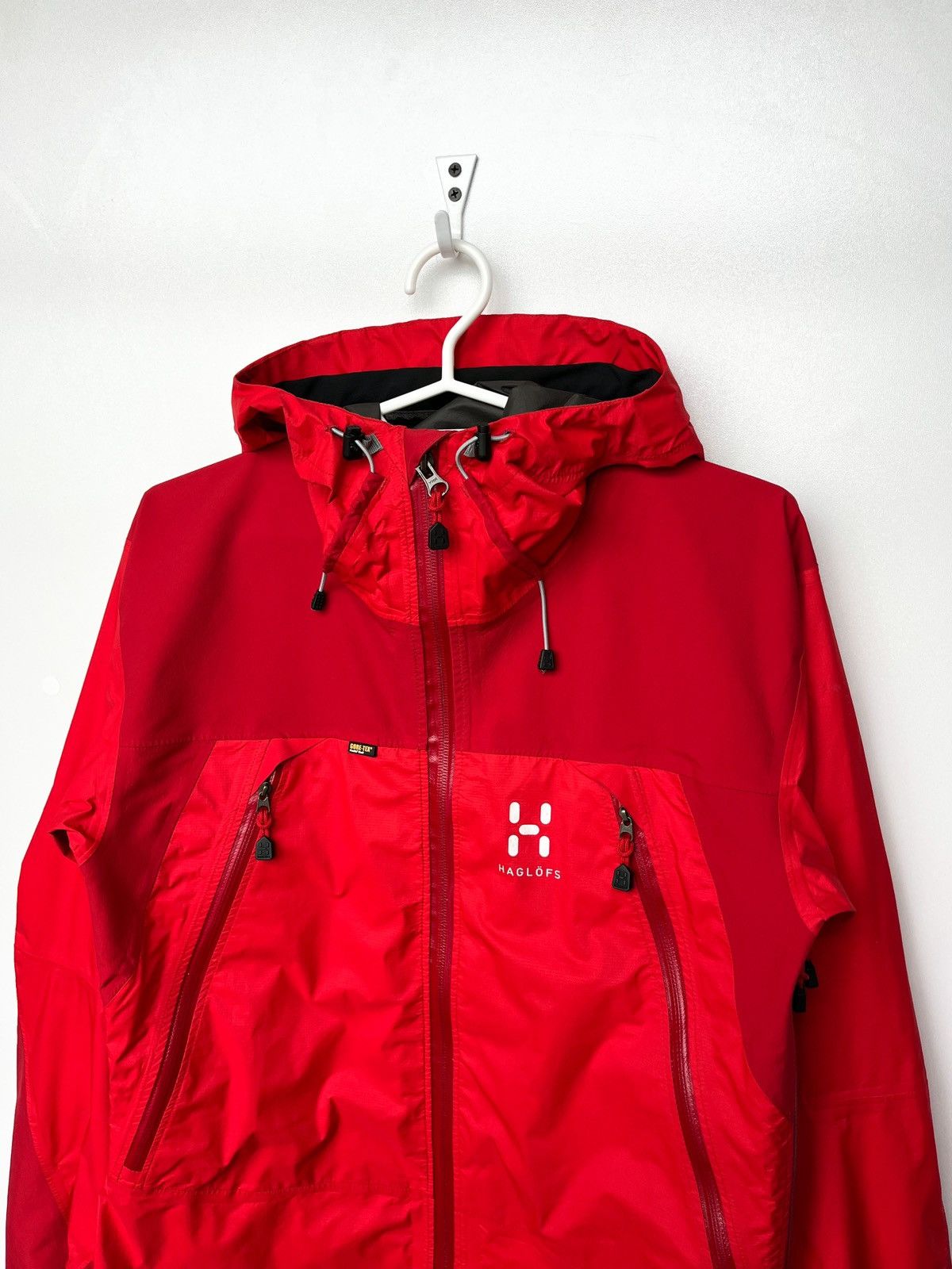 Haglofs HAGLOFS GARE-TEX MOUNTAIN JACKET WOMENS 10 Size M / US 6-8 / IT 42-44 - 2 Thumbnail