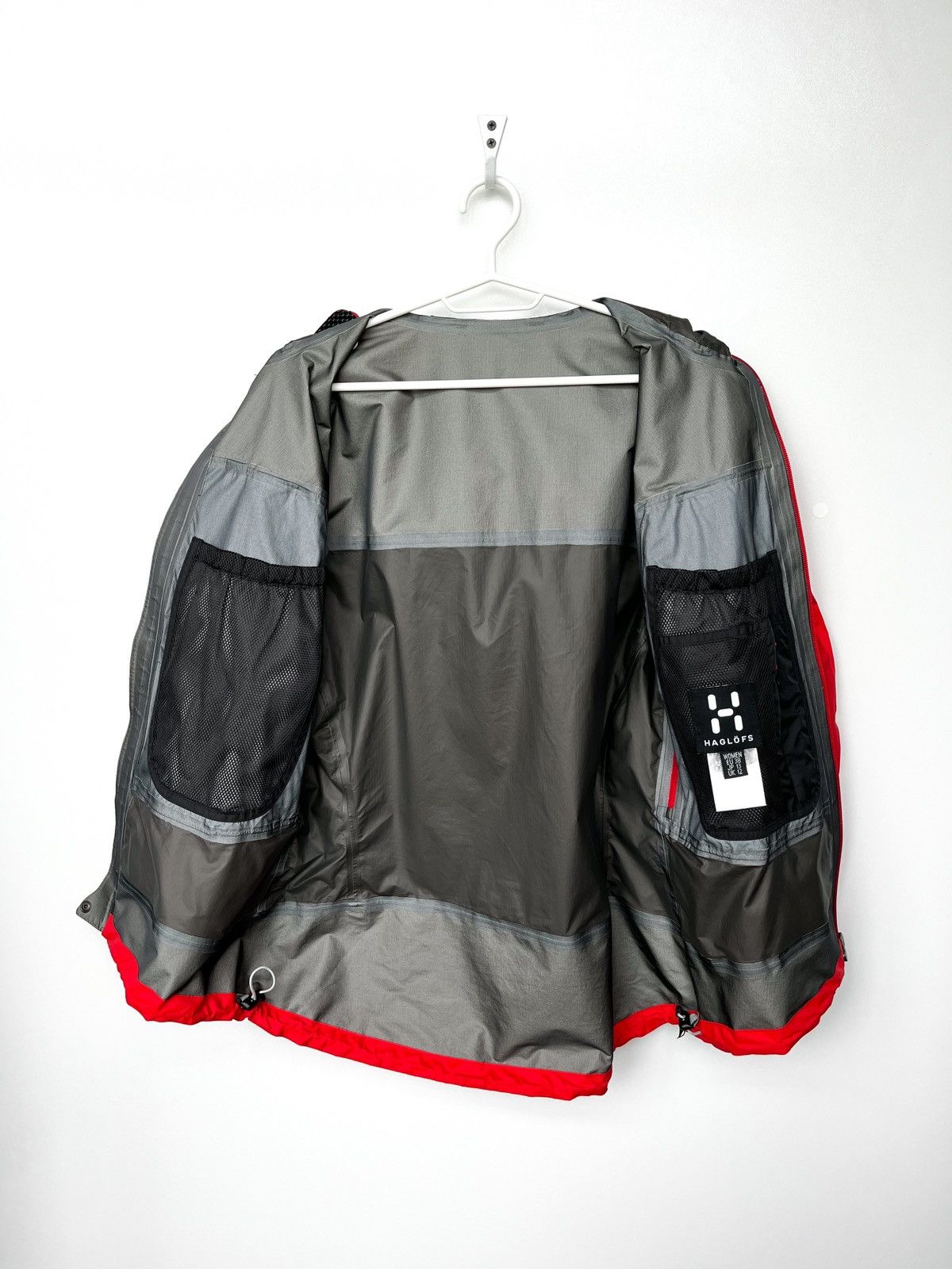 Haglofs HAGLOFS GARE-TEX MOUNTAIN JACKET WOMENS 10 Size M / US 6-8 / IT 42-44 - 11 Thumbnail