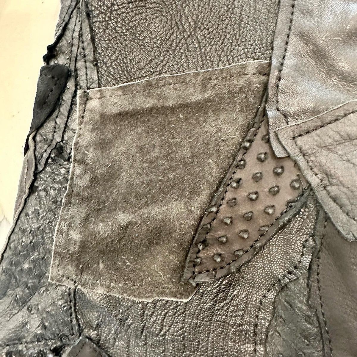 Yasuyuki Ishii Yasuyuki Ishii Patchwork Leather Pants Size US 30 / EU 46 - 9 Thumbnail