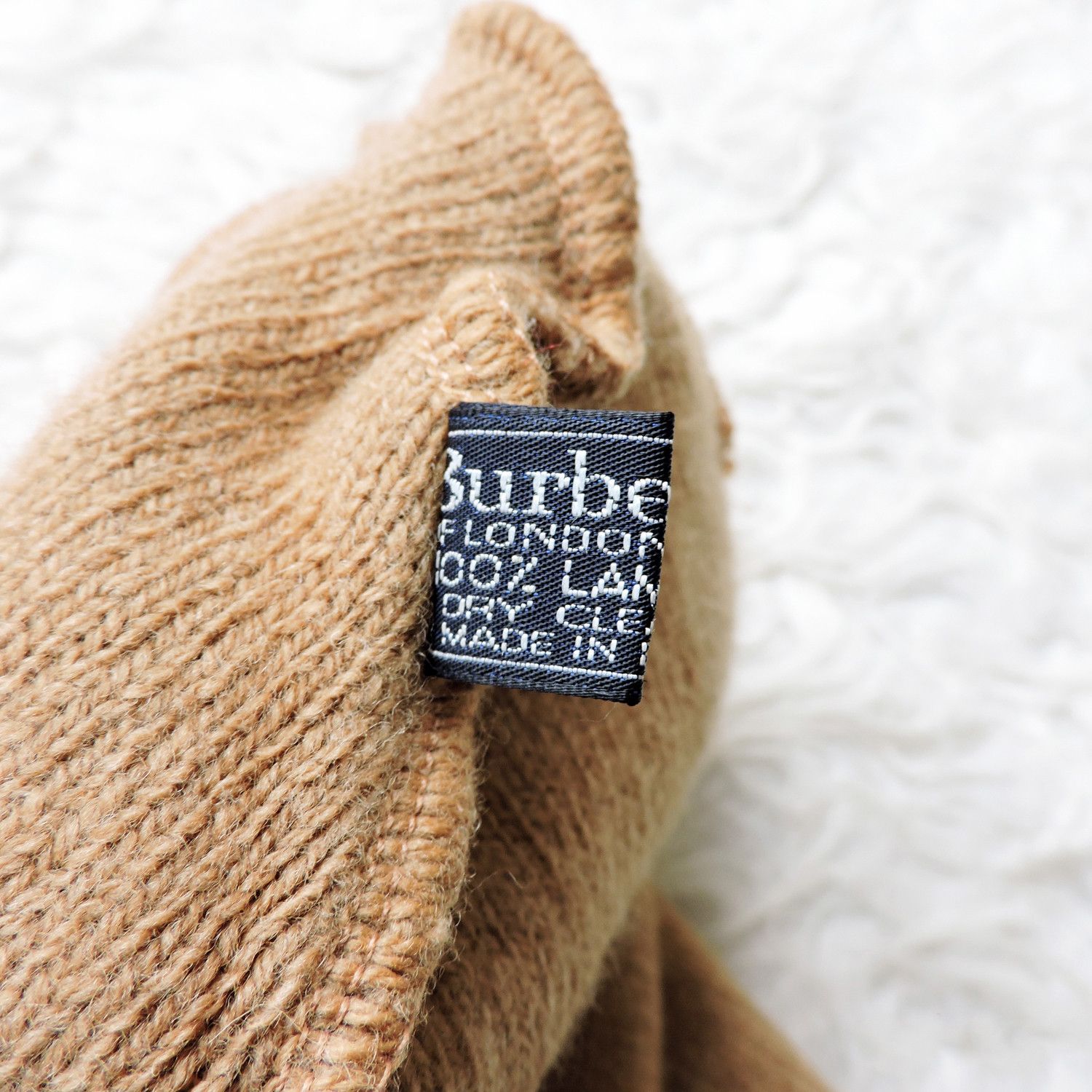 Burberry BURBERRY LAMBSWOOL SMALL LOGO BEANIE Size ONE SIZE - 3 Thumbnail