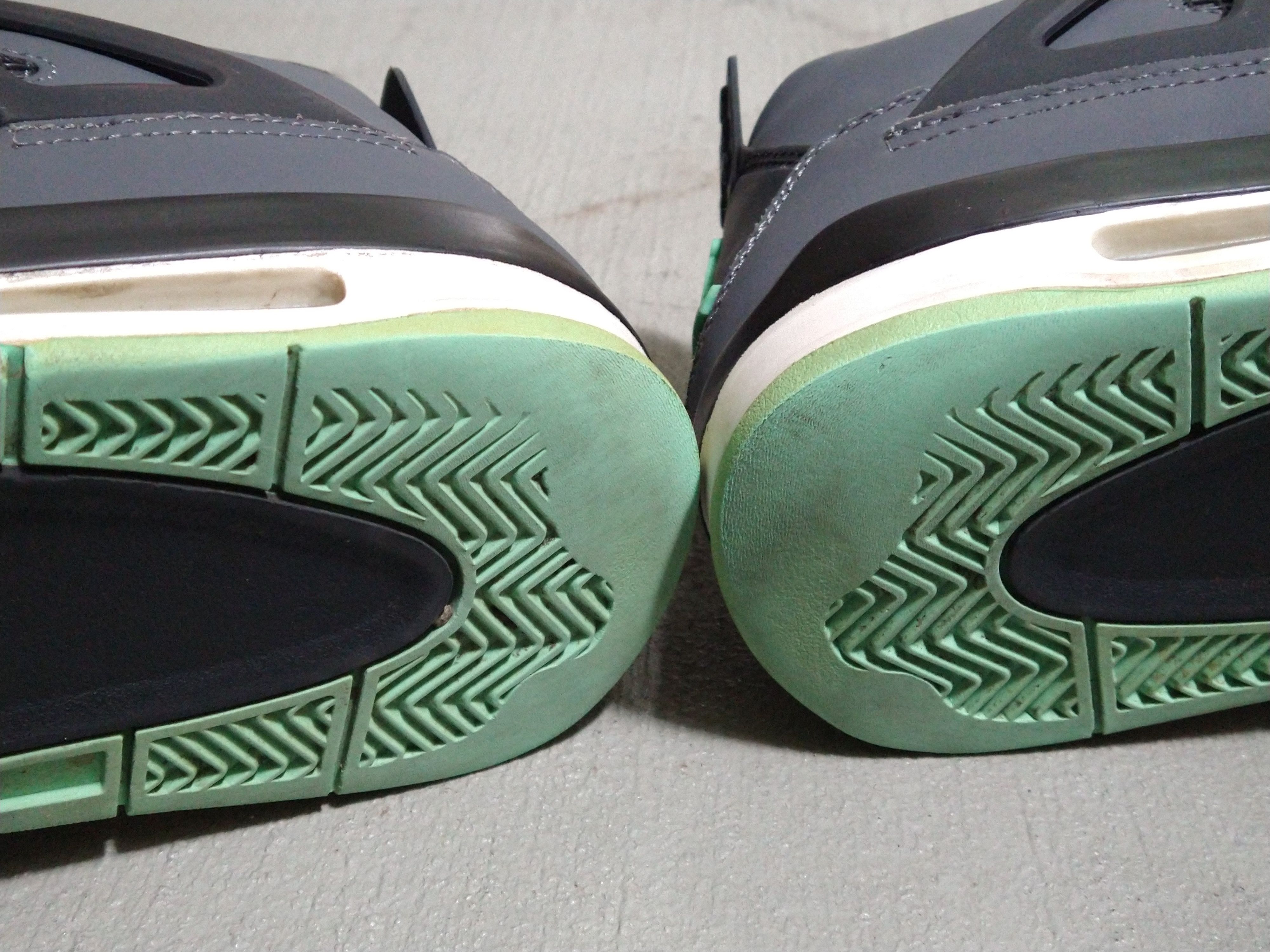 Jordan Brand Nike Air Jordan 4 Retro Glow Green Size 11 Gray 308497-033 Size US 11 / EU 44 - 22 Thumbnail