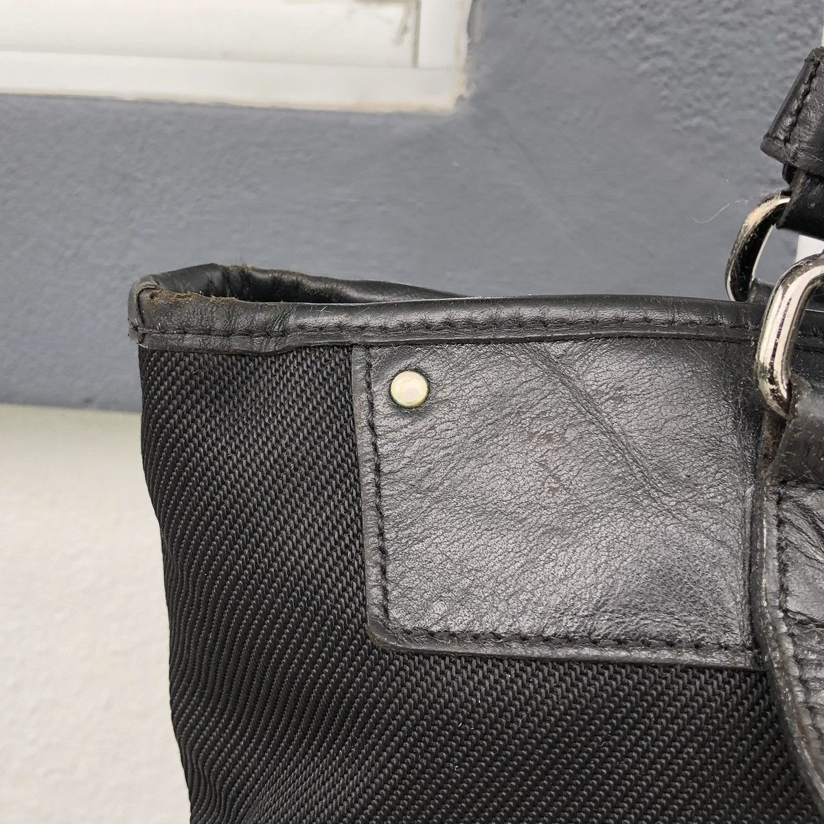 Burberry Burberry Black Labe Mix Leather Tote Bag Size ONE SIZE - 15 Thumbnail