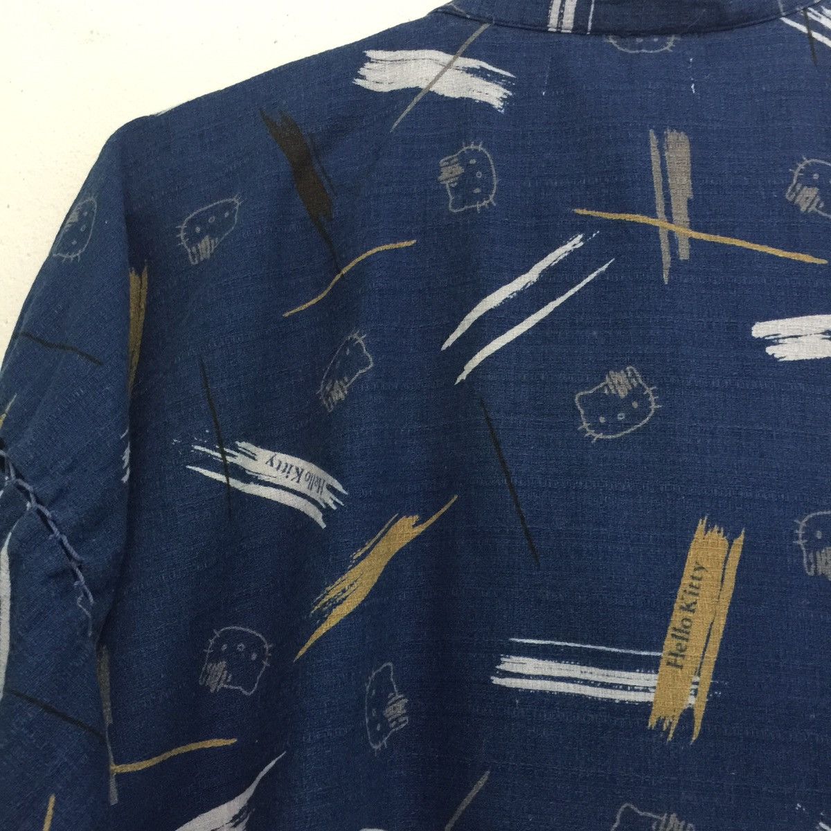 Anime Hello kitty full print kimono Size US L / EU 52-54 / 3 - 8 Thumbnail