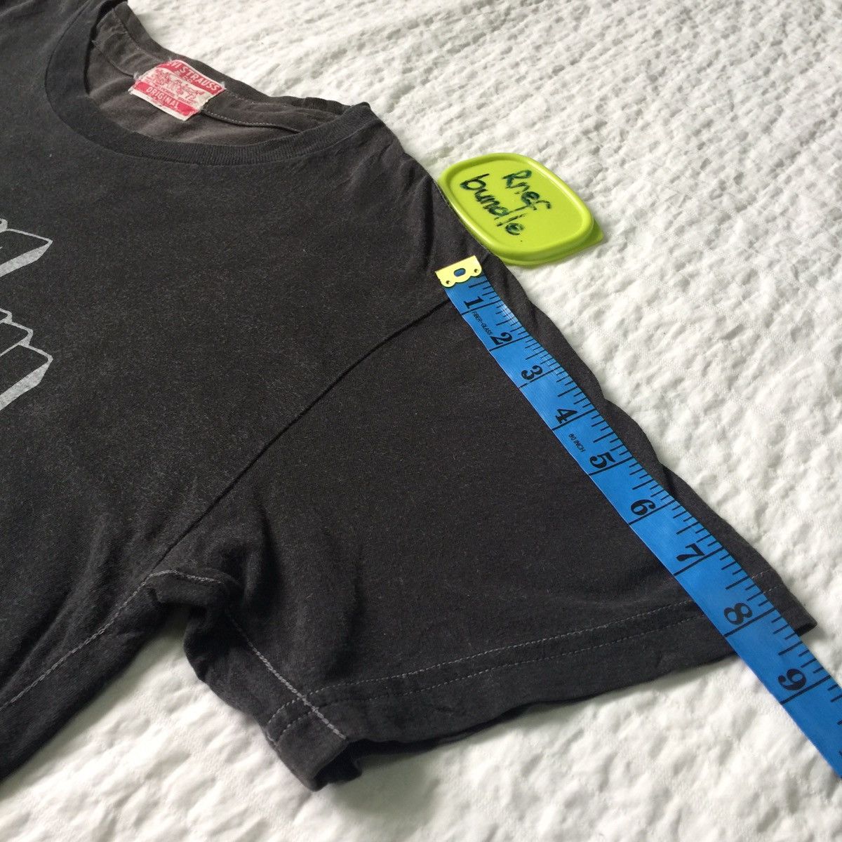 Levi's Rare Levis tshirt skulls design Size US M / EU 48-50 / 2 - 14 Thumbnail