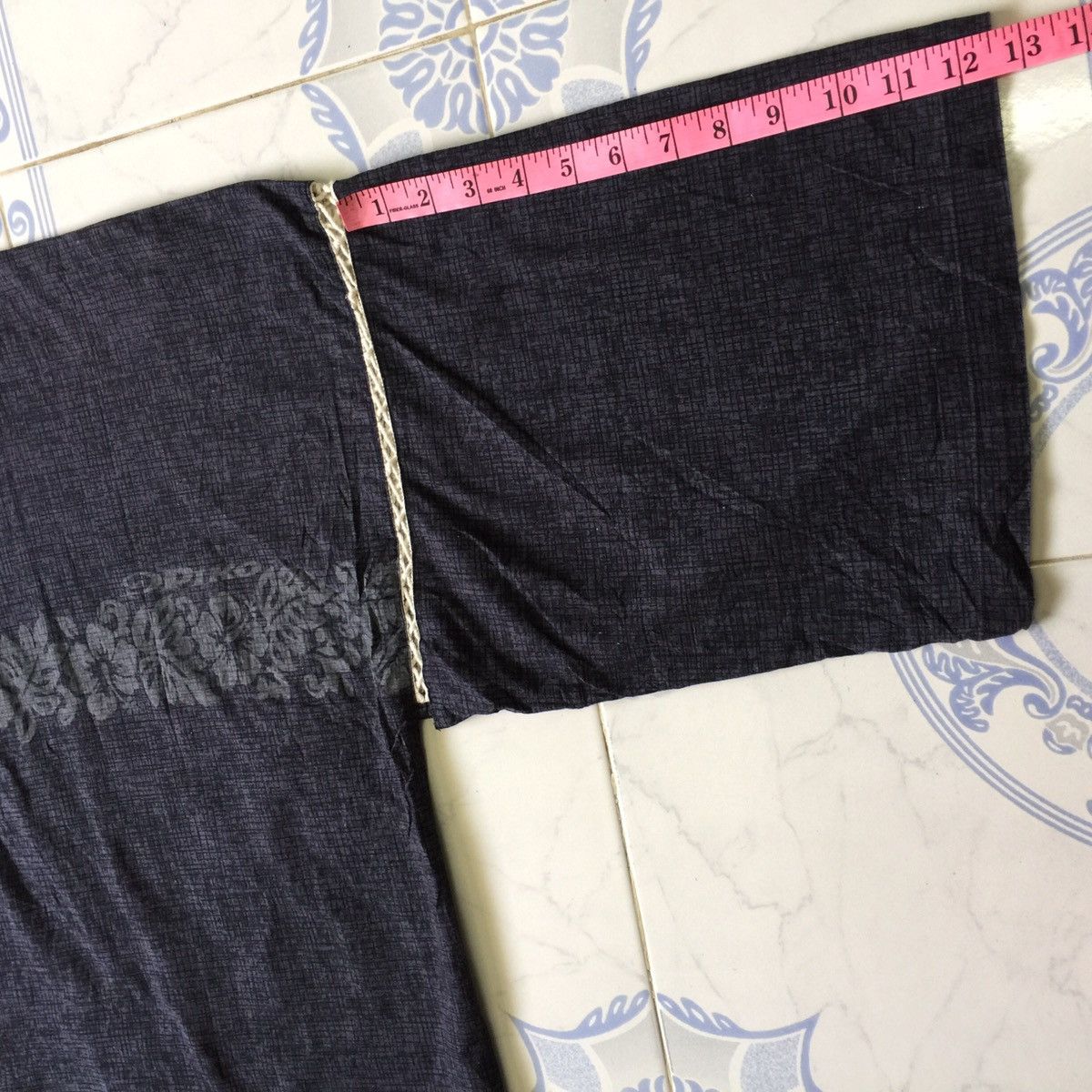 Japanese Brand Piko hawaiian kimono dark colour nice design Size US XL / EU 56 / 4 - 11 Thumbnail