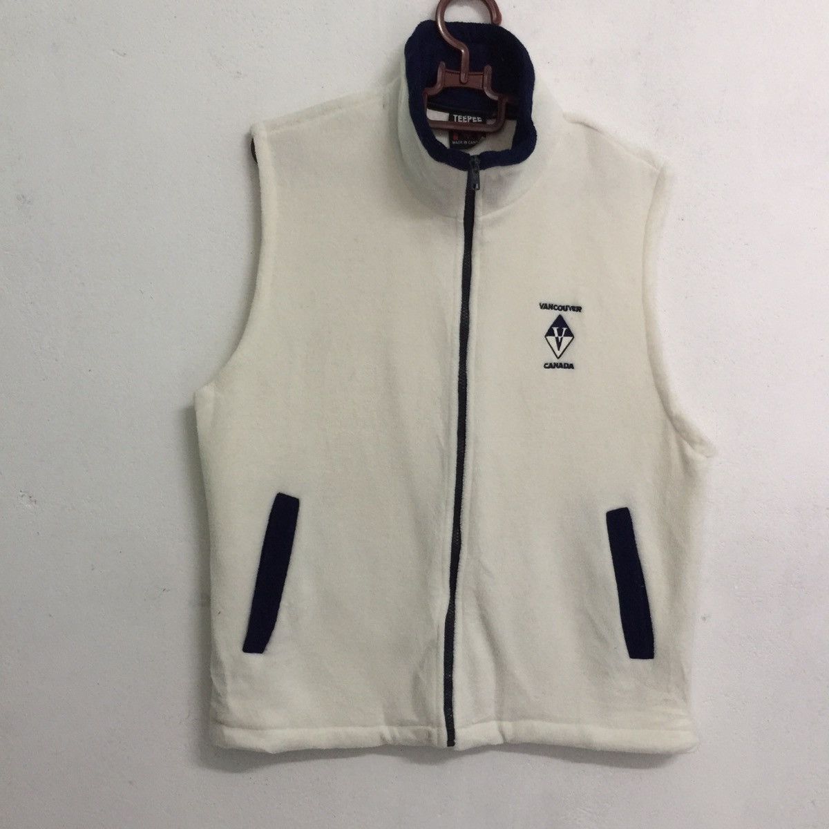 Other Teepee Vancouver canada fleece vest jacket made in canada Size US M / EU 48-50 / 2 - 3 Thumbnail
