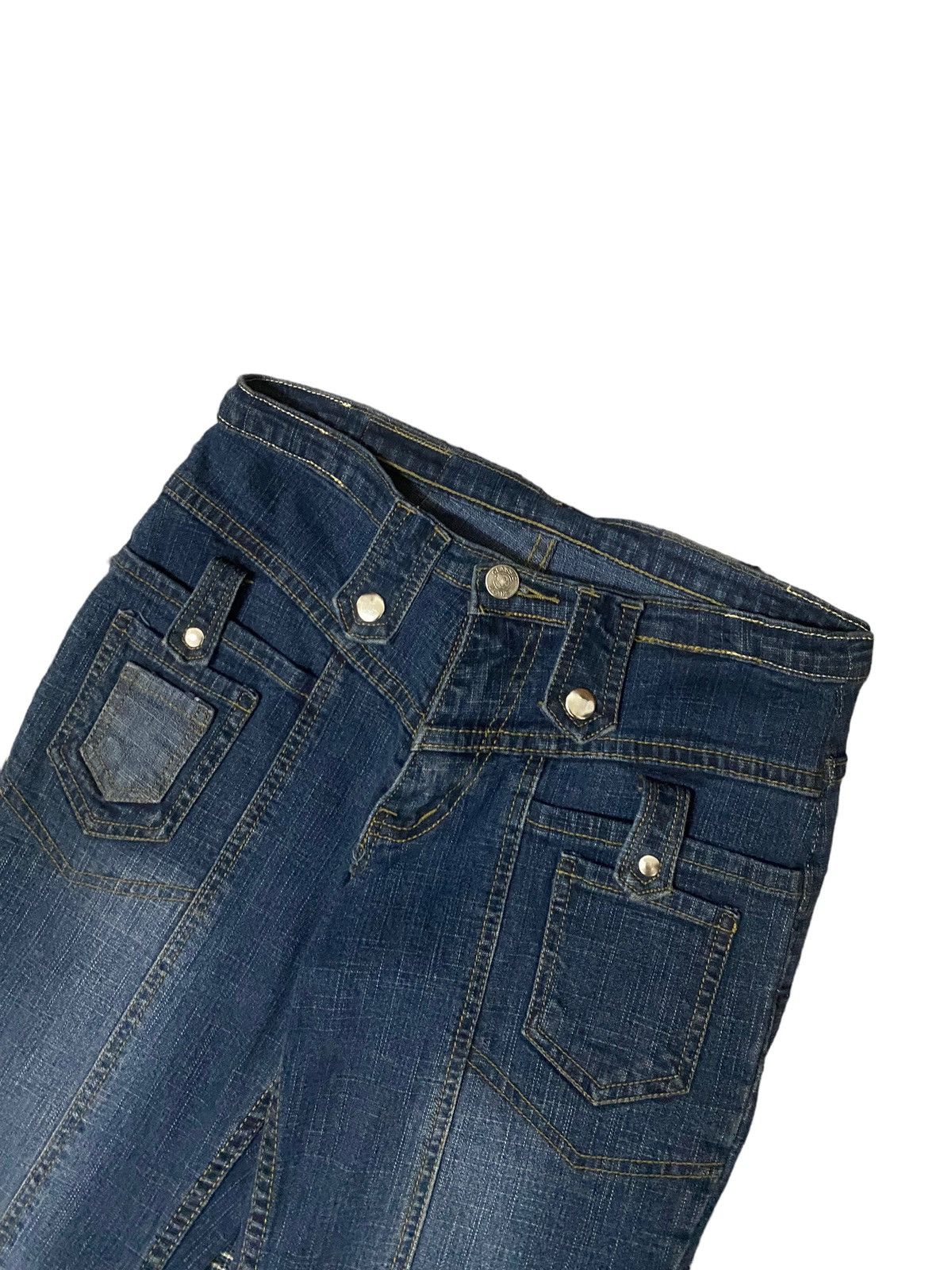 Flare Japan Classic Jean Design Rivet Button Knee Pocket