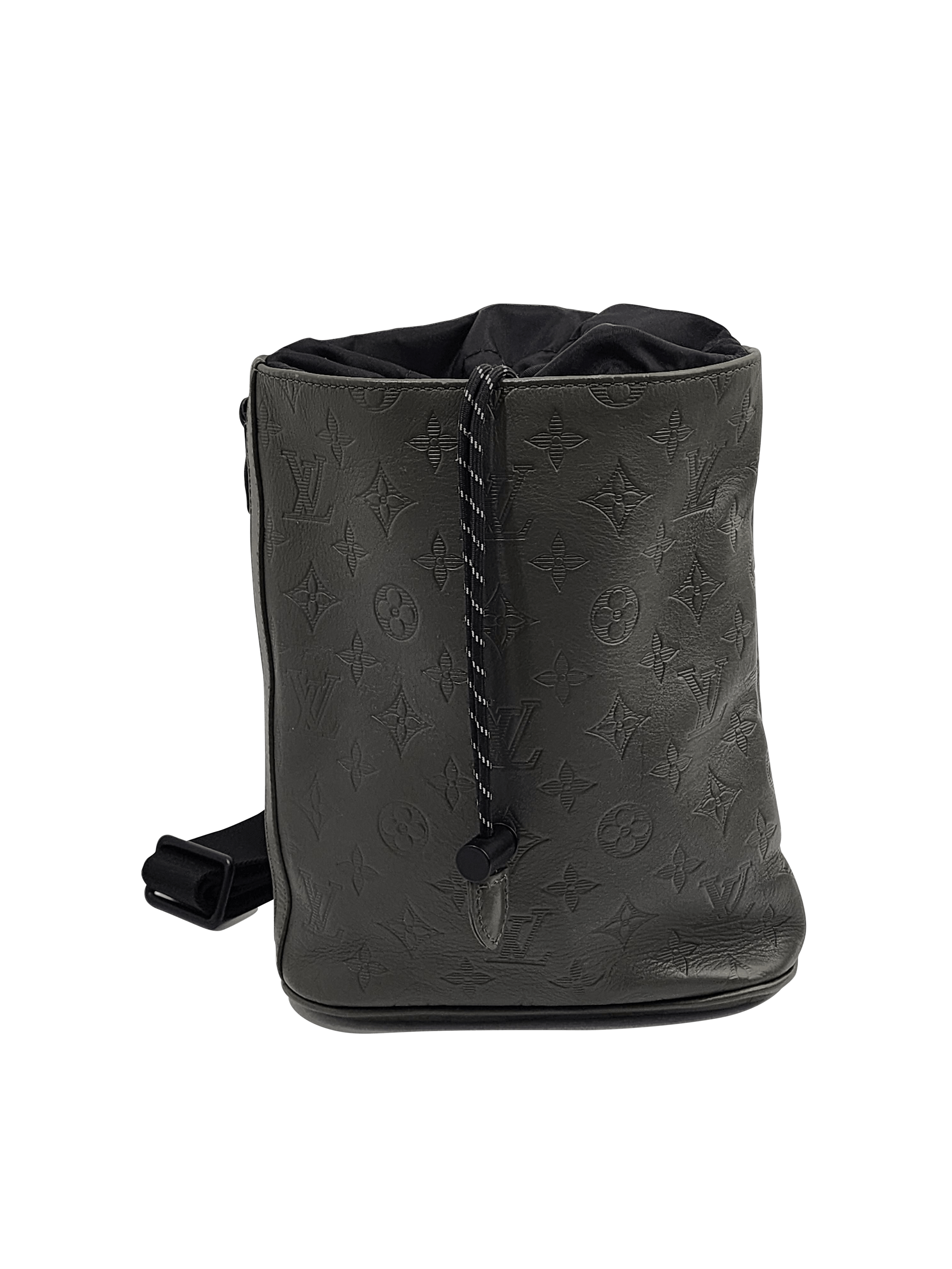 Louis Vuitton Louis Vuitton Chalk Bag Monogram Shadow Leather Size ONE SIZE - 6 Thumbnail