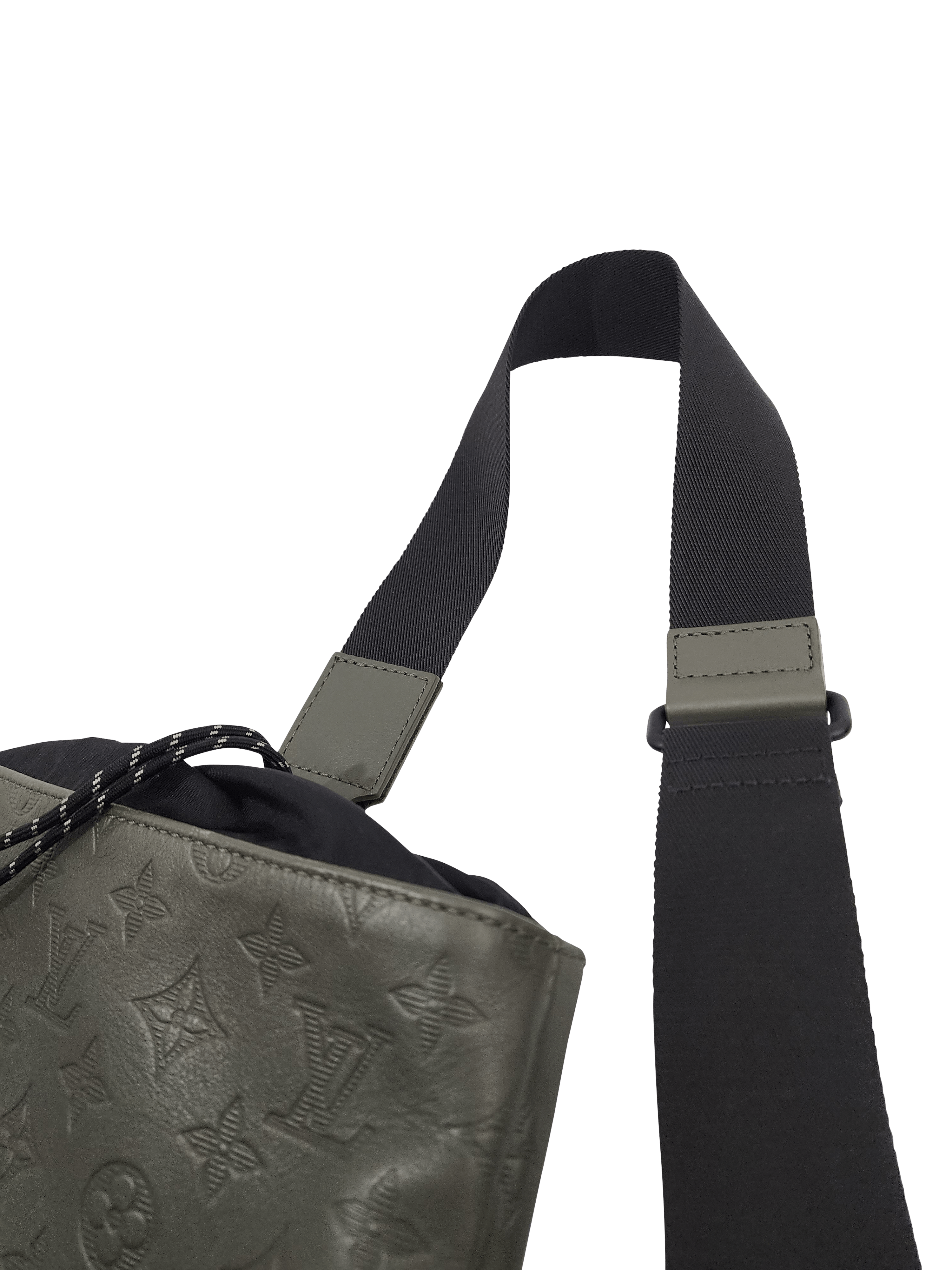 Louis Vuitton Louis Vuitton Chalk Bag Monogram Shadow Leather Size ONE SIZE - 8 Thumbnail