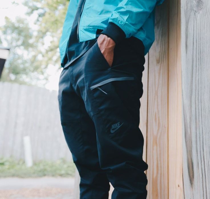 Nike bonded cheap cargo pants