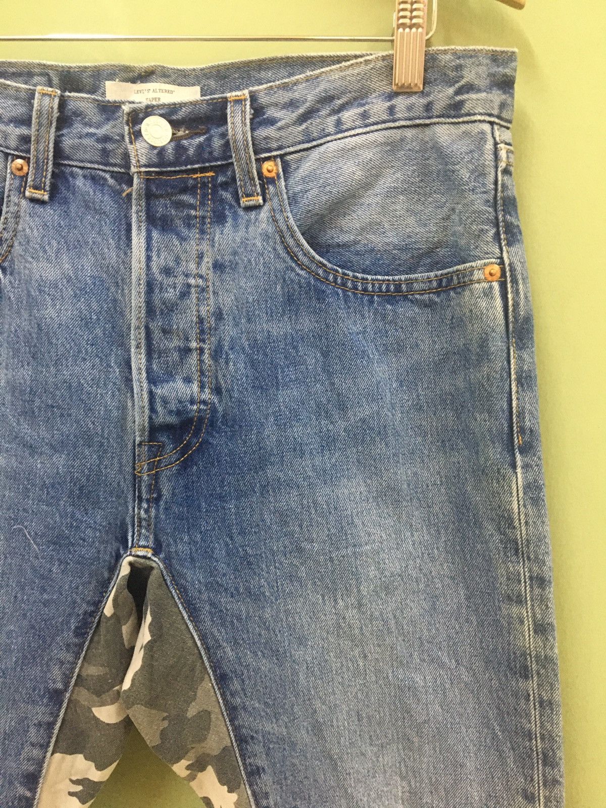 Levi's LEVI’S CRAFTED ALTER TAPERED FIT CAMO CROTCH JEANS Size US 31 - 6 Thumbnail