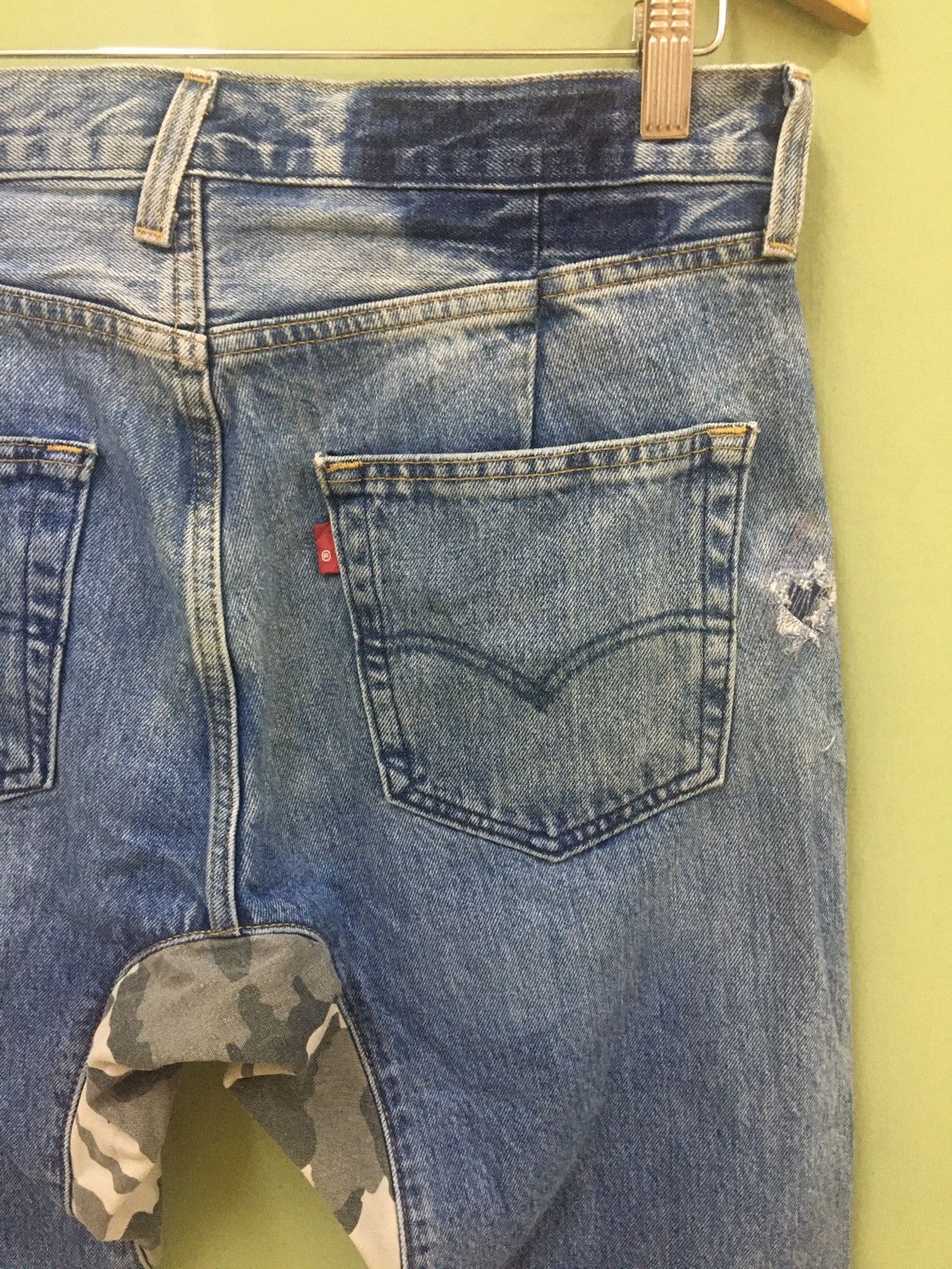 Levi's LEVI’S CRAFTED ALTER TAPERED FIT CAMO CROTCH JEANS Size US 31 - 9 Thumbnail