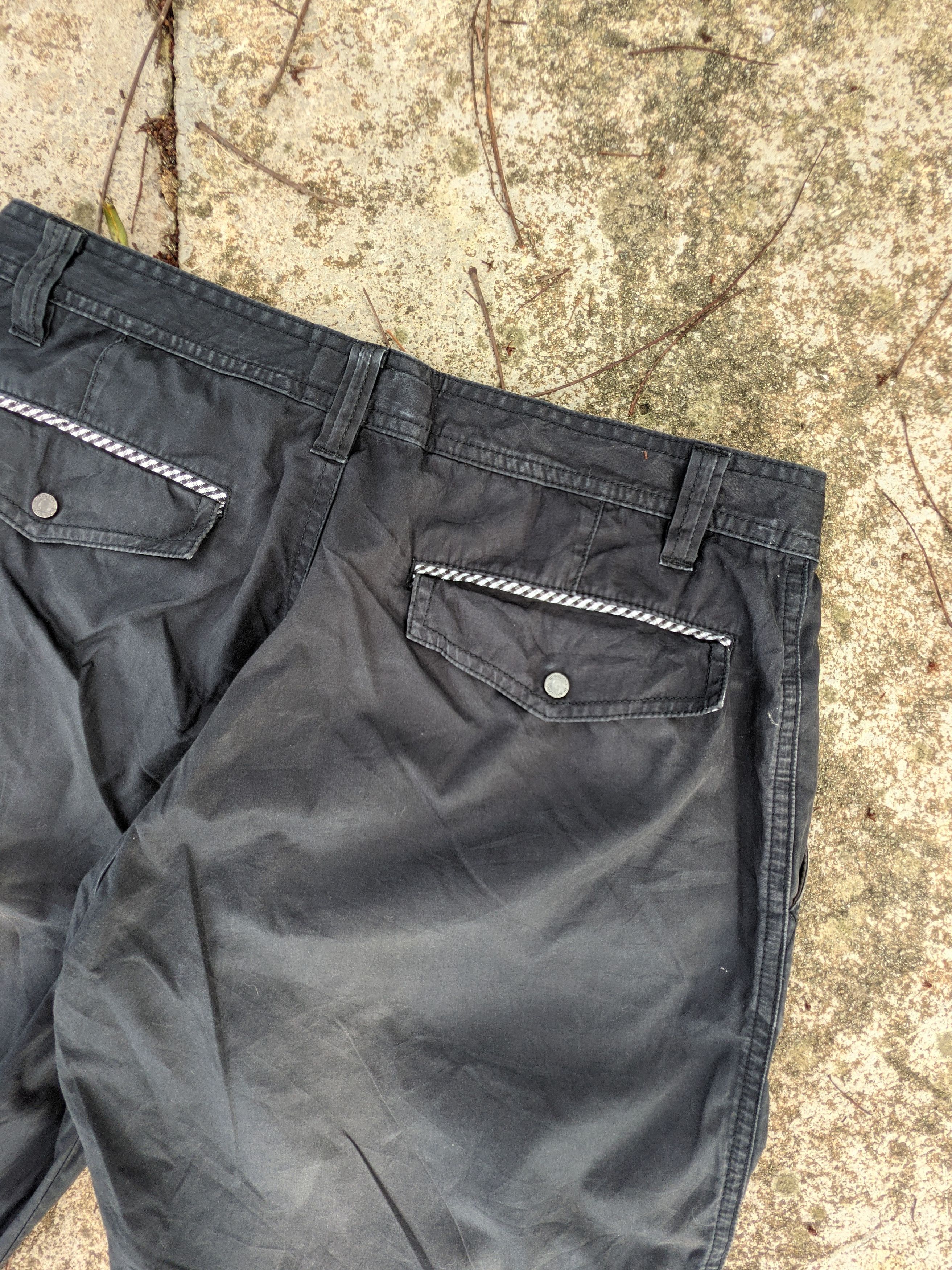 Black Label × Burberry ⚡️Rare⚡️ Burberry Sun Faded Cargo Shorts Size US 30 / EU 46 - 5 Thumbnail