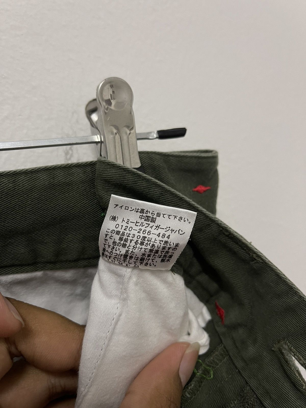 Tommy Hilfiger × Vintage Vintage Tommy Hilfiger Logo Rainbow Military Trousers Pants Size US 32 / EU 48 - 13 Thumbnail