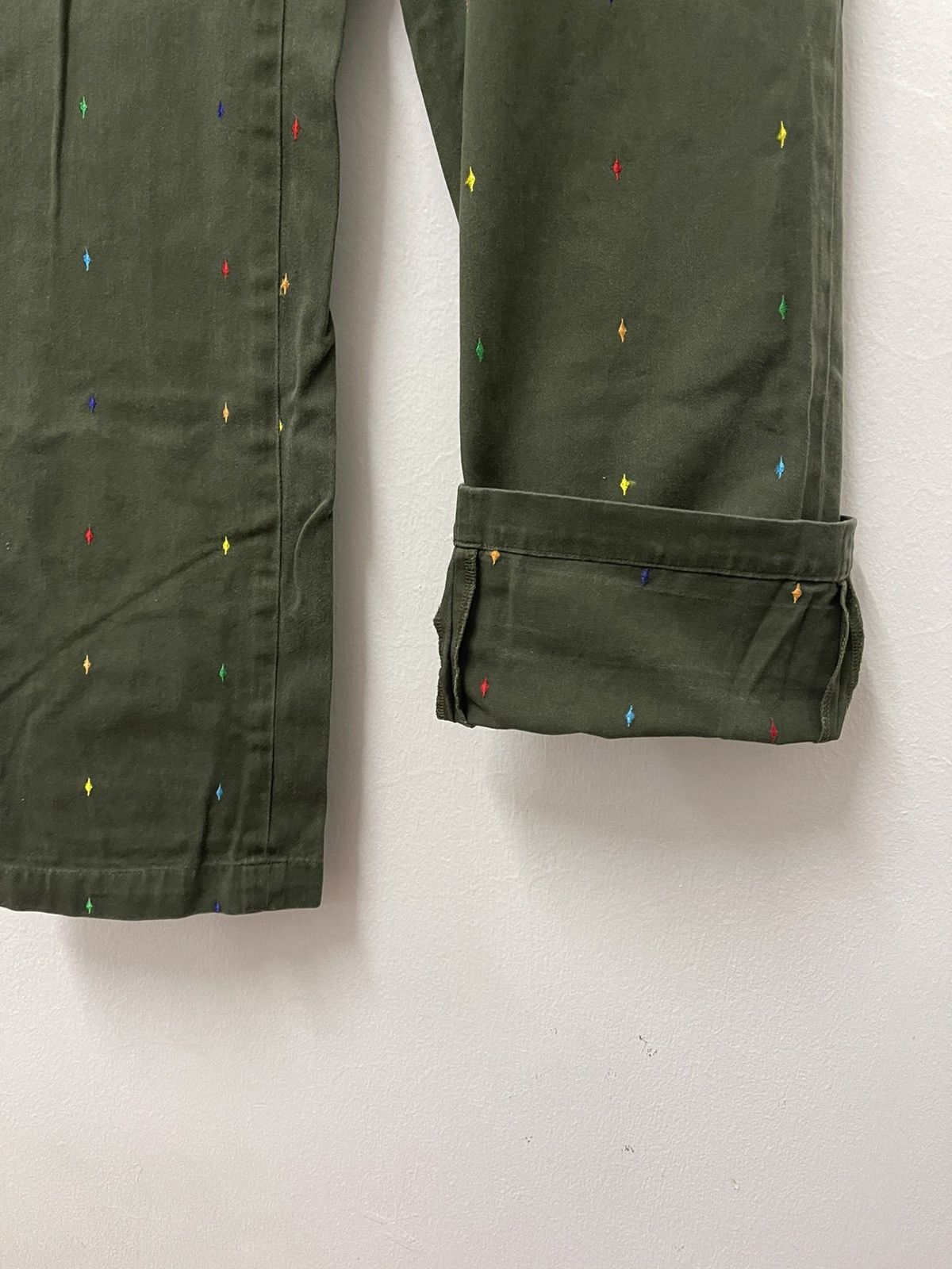 Tommy Hilfiger × Vintage Vintage Tommy Hilfiger Logo Rainbow Military Trousers Pants Size US 32 / EU 48 - 10 Thumbnail