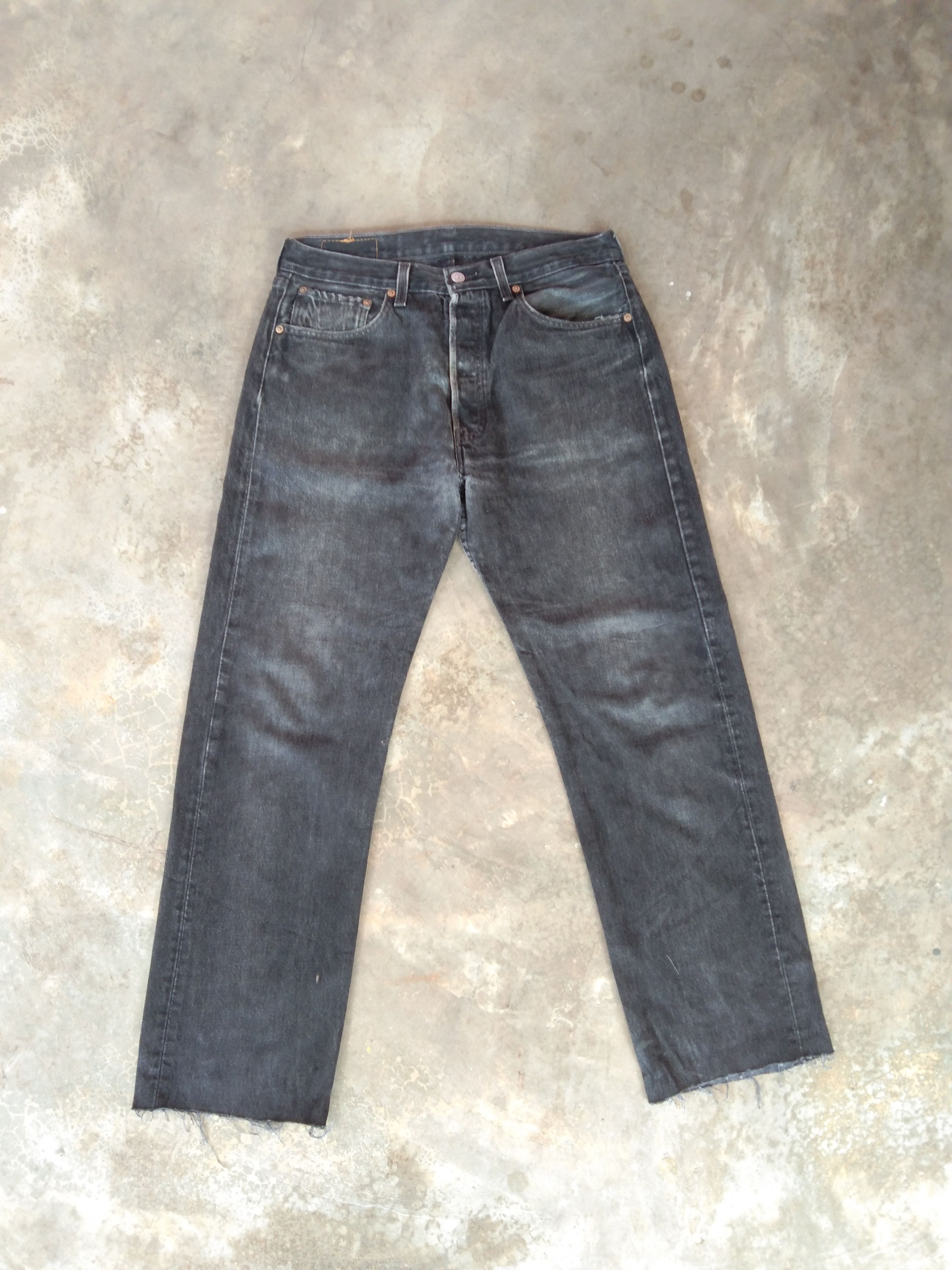 Levi's 90s Vintage Levi's 501 Black Made In USA Distressed Jeans Size US 32 / EU 48 - 1 Thumbnail