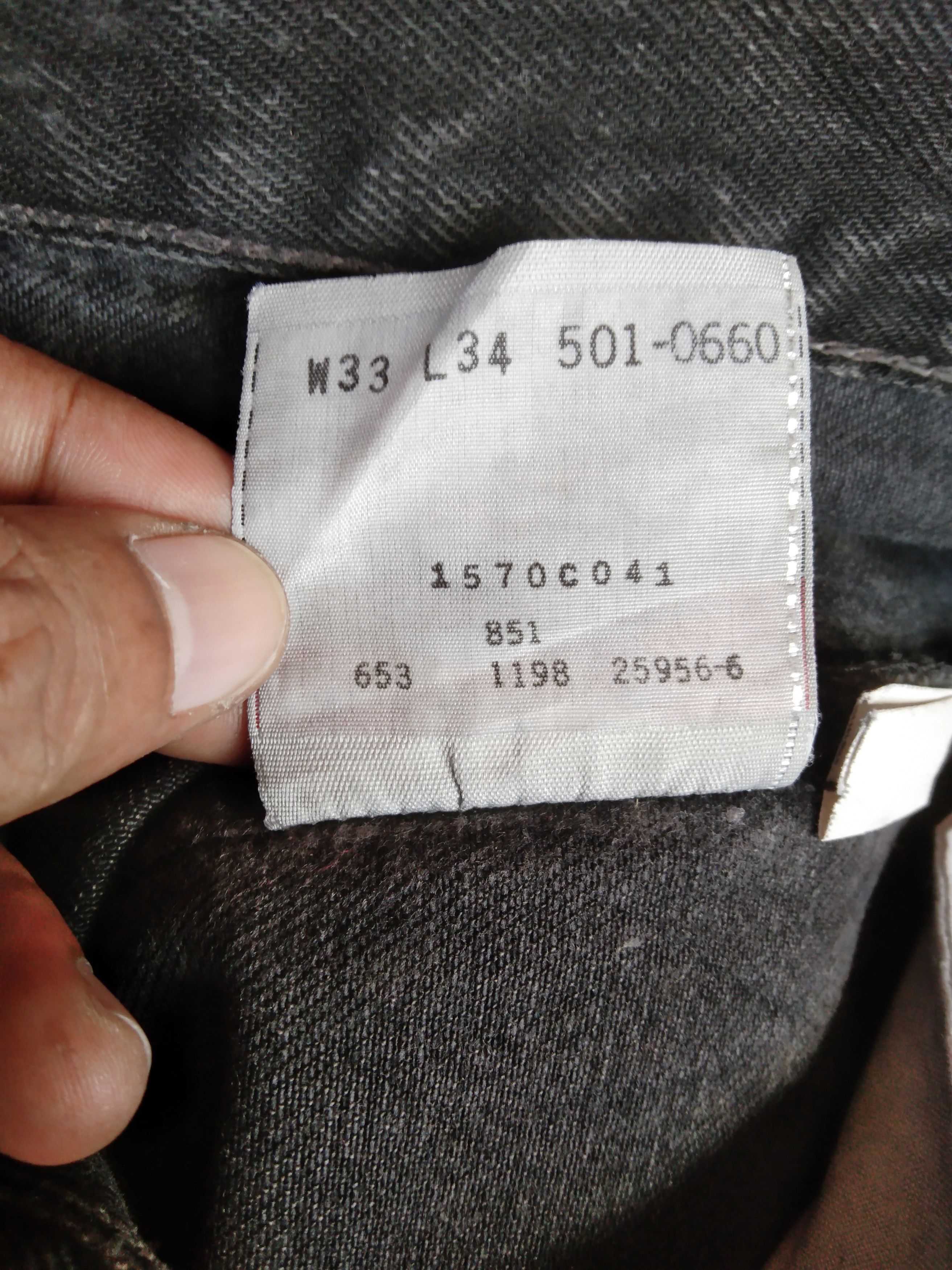 Levi's 90s Vintage Levi's 501 Black Made In USA Distressed Jeans Size US 32 / EU 48 - 11 Thumbnail