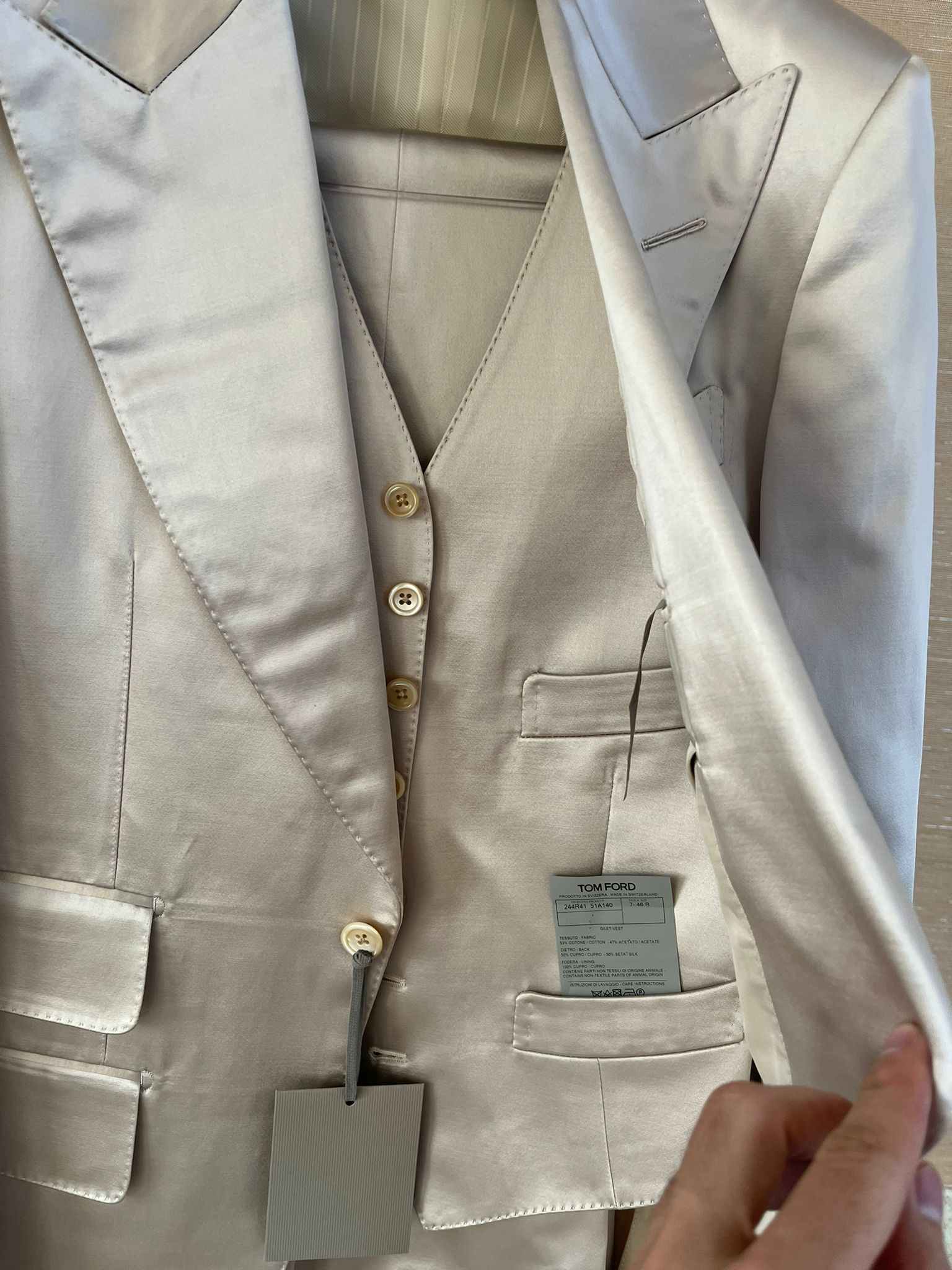 Tom Ford Atticus 3 Piece Suit in Multicolor Size US S / EU 44-46 / 1 - 2 Thumbnail