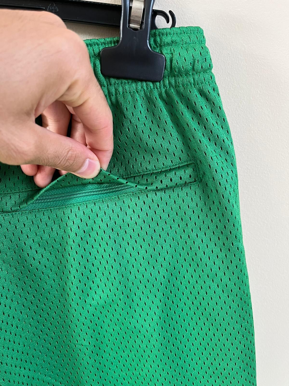 Revenge Mesh Embroidered Shorts in Green Size US 30 / EU 46 - 3 Thumbnail