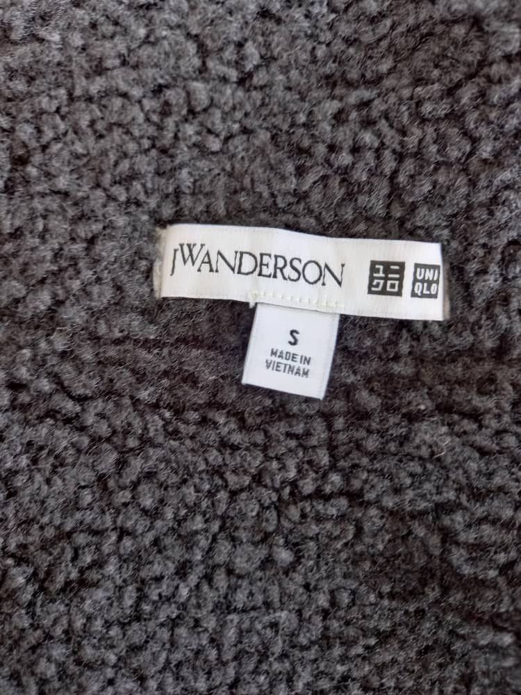 JW Anderson × Uniqlo J.W Anderson x Uniqlo B-3 Sherpa Jacket Size S / US 4 / IT 40 - 10 Thumbnail