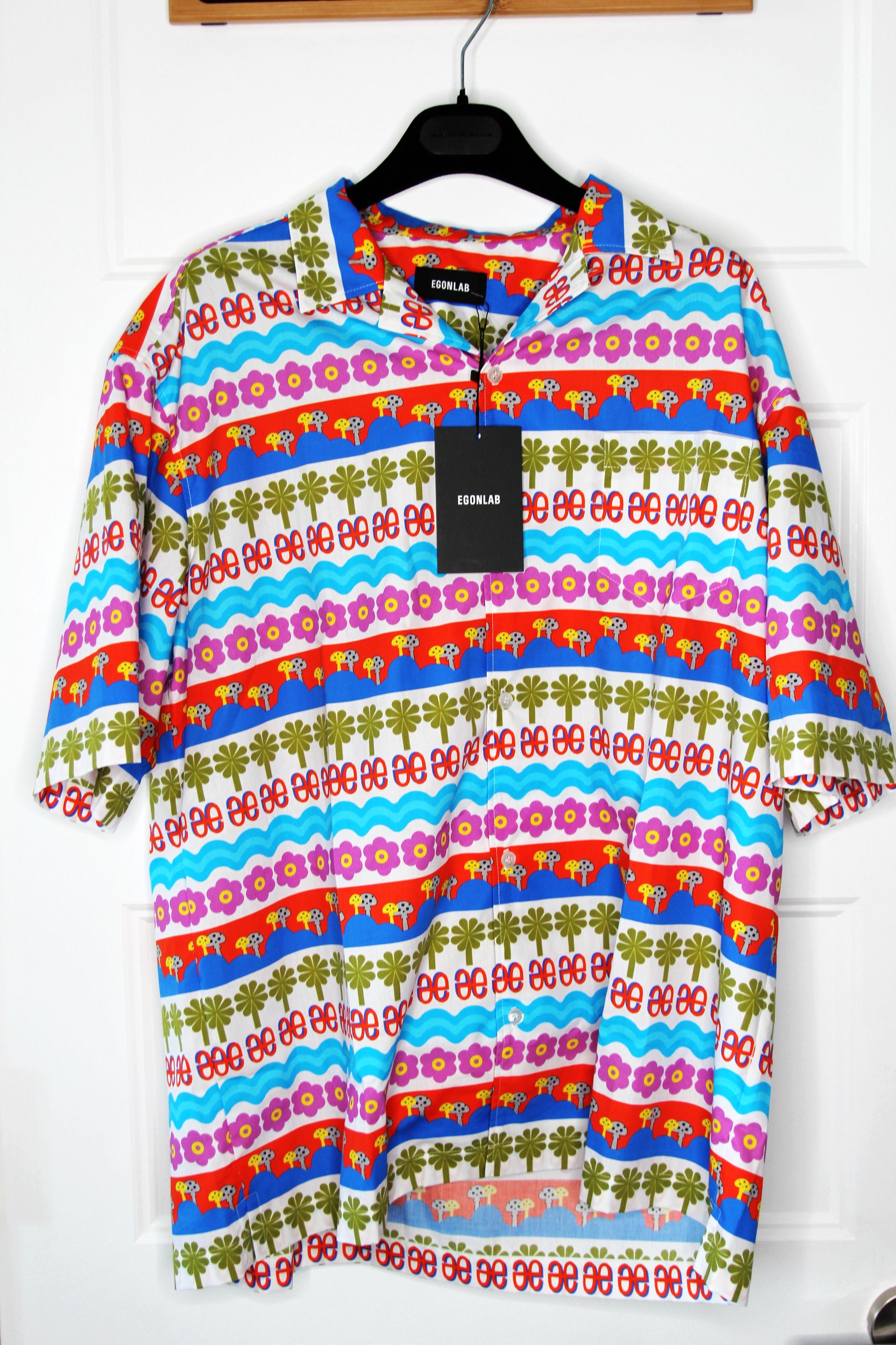Egon Lab BNWT SS23 EGONLAB "WONDERLAND" GARDEN PRINT SUMMER SHIRT S Size US S / EU 44-46 / 1 - 2 Thumbnail