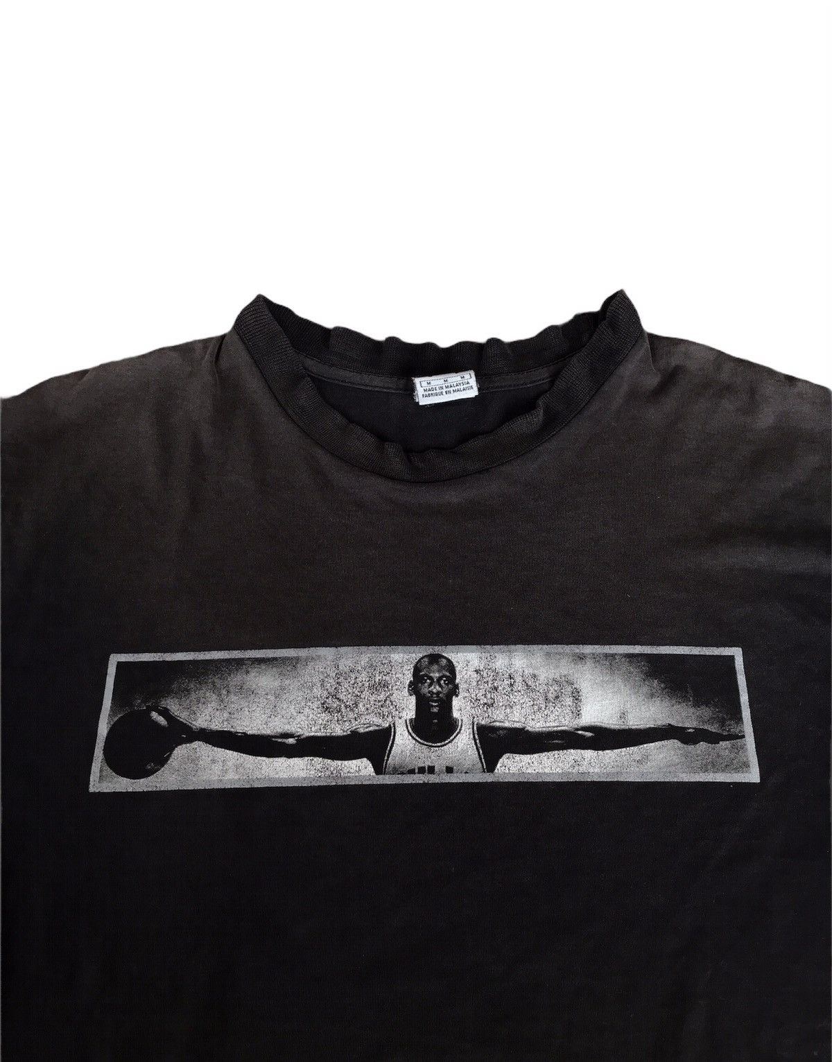 Nike × Vintage Vintage Y2K Distressed Air Jordan Tshirt Faded Black Size US M / EU 48-50 / 2 - 4 Thumbnail