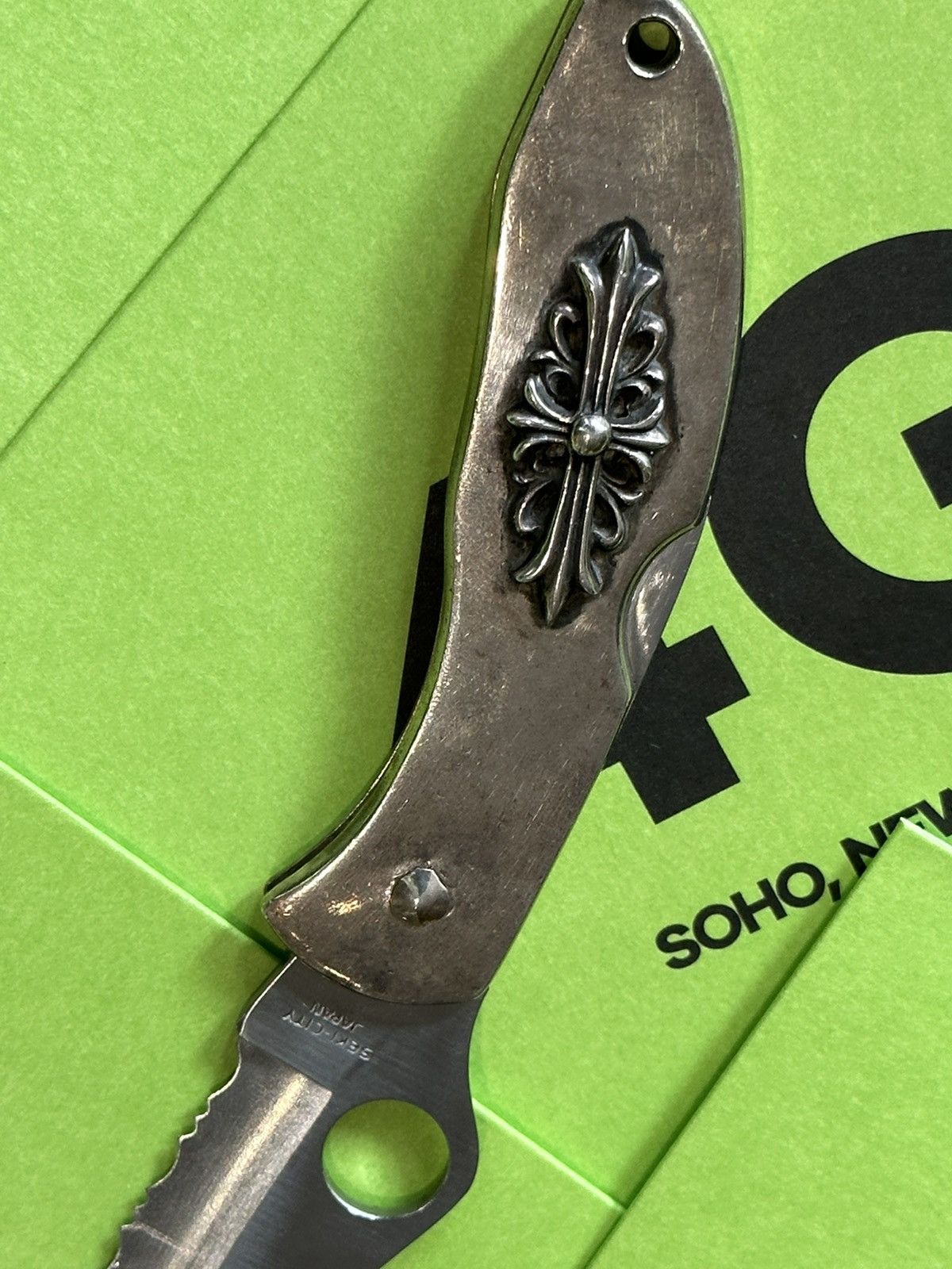 Chrome Hearts Chrome Hearts SOLID SILVER SPYDERCO KNIFE BLADE !! Size ONE SIZE - 12 Thumbnail