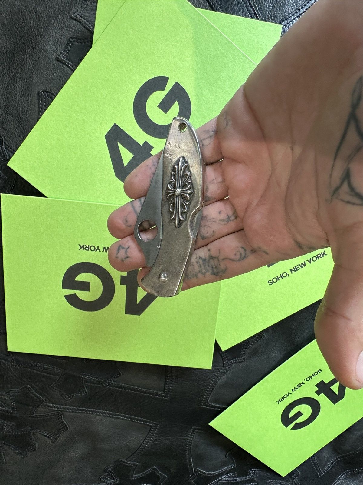 Chrome Hearts Chrome Hearts SOLID SILVER SPYDERCO KNIFE BLADE !! Size ONE SIZE - 13 Thumbnail
