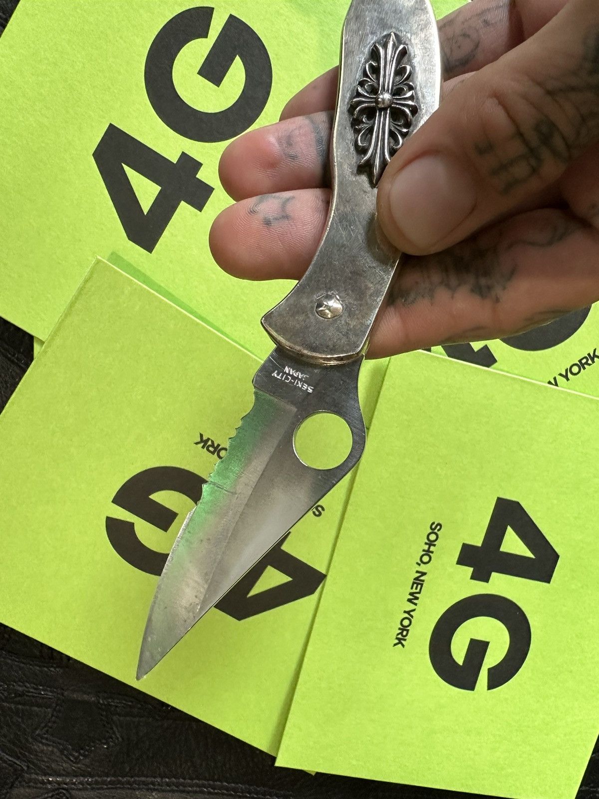 Chrome Hearts Chrome Hearts SOLID SILVER SPYDERCO KNIFE BLADE !! Size ONE SIZE - 5 Thumbnail