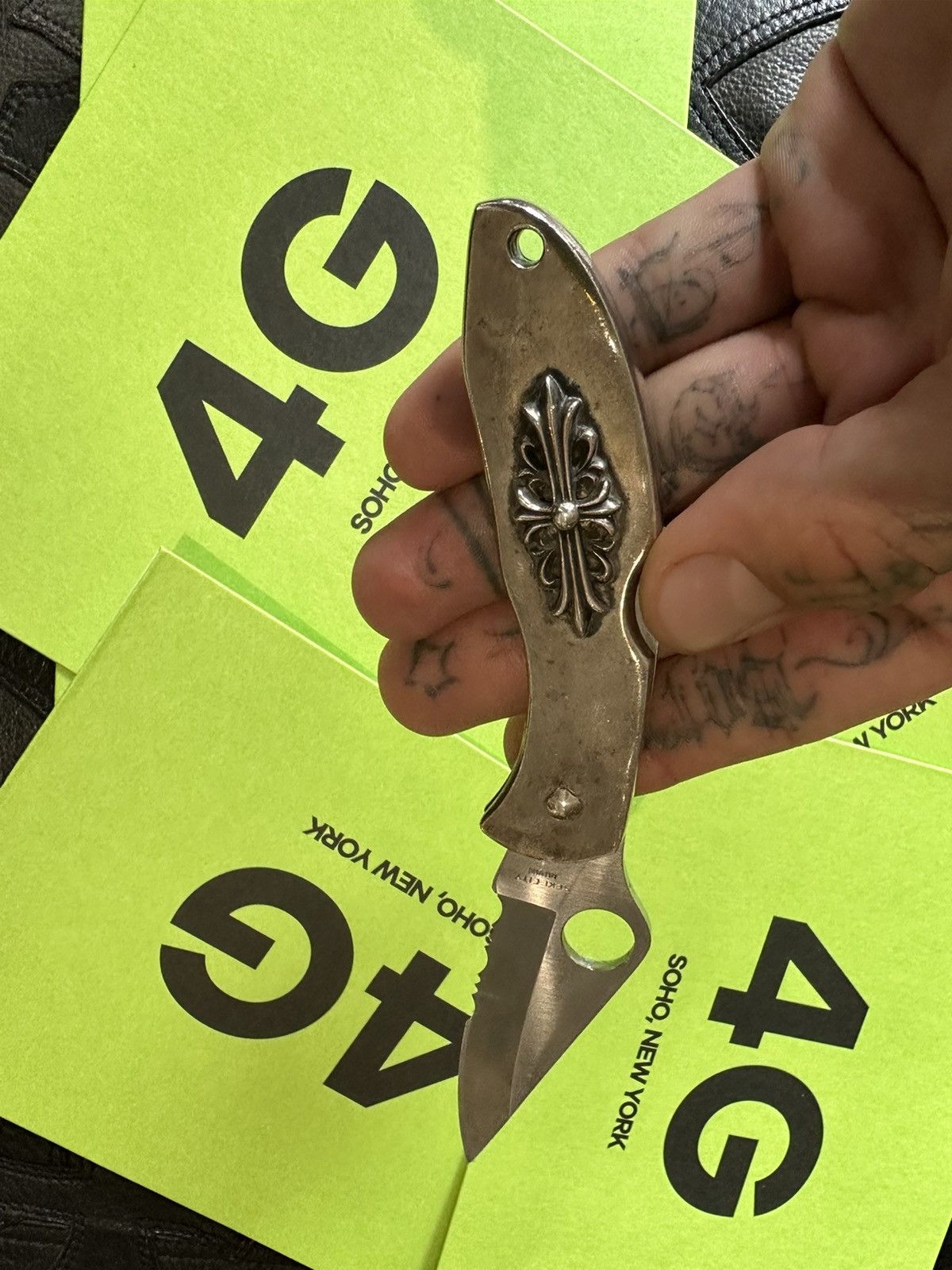 Chrome Hearts Chrome Hearts SOLID SILVER SPYDERCO KNIFE BLADE !! Size ONE SIZE - 6 Thumbnail