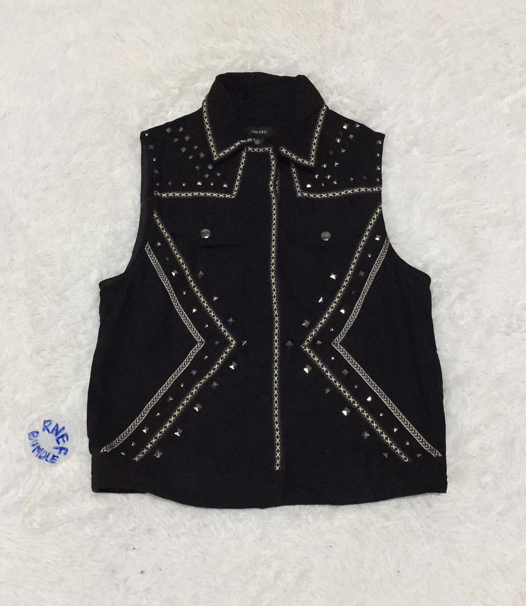 Forever 21 Rare Forever 21 Punk Design Vest Size S / US 4 / IT 40 - 1 Thumbnail
