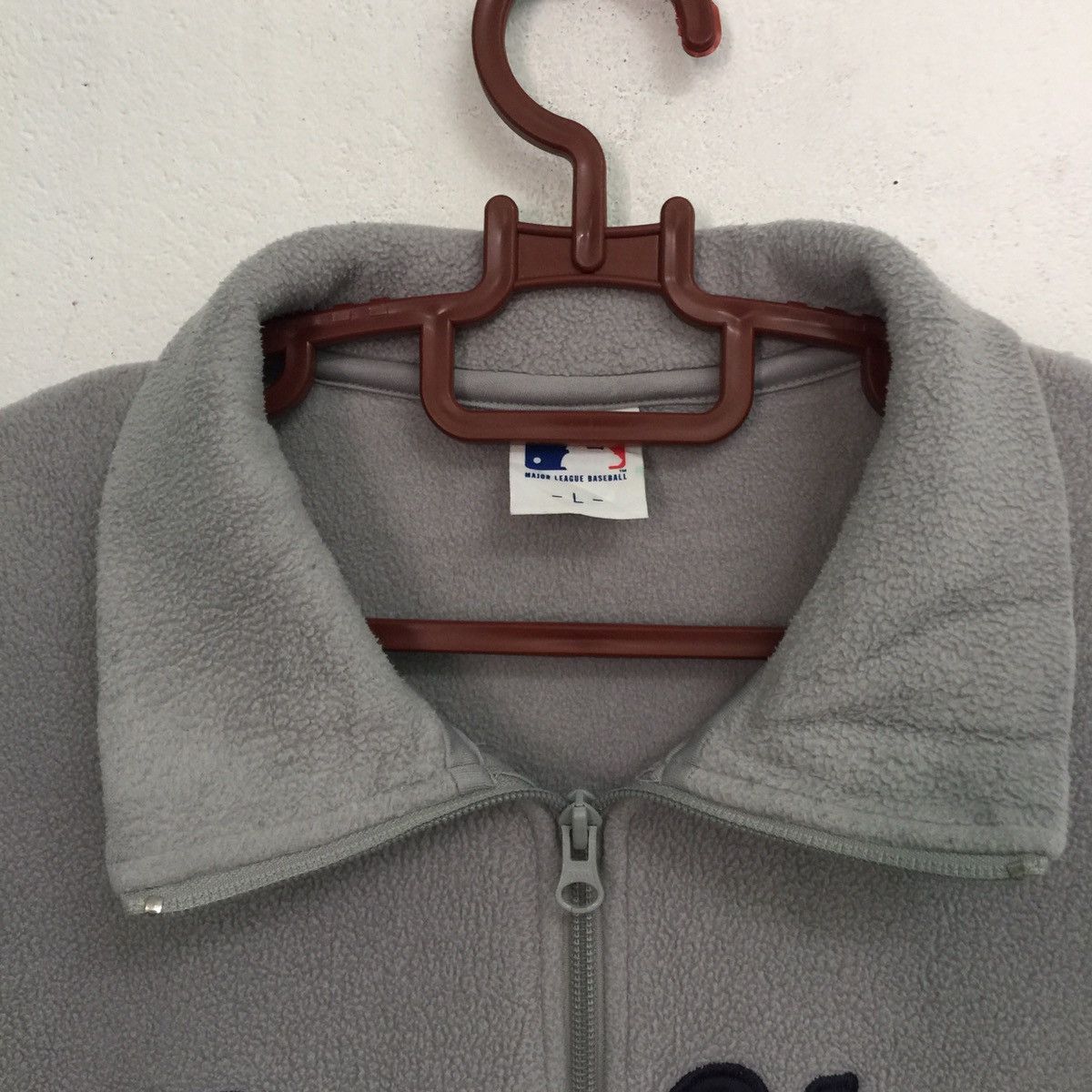 MLB Major League Baseball x Uniqlo Sweatshirt Big Logo New York Size US L / EU 52-54 / 3 - 6 Thumbnail
