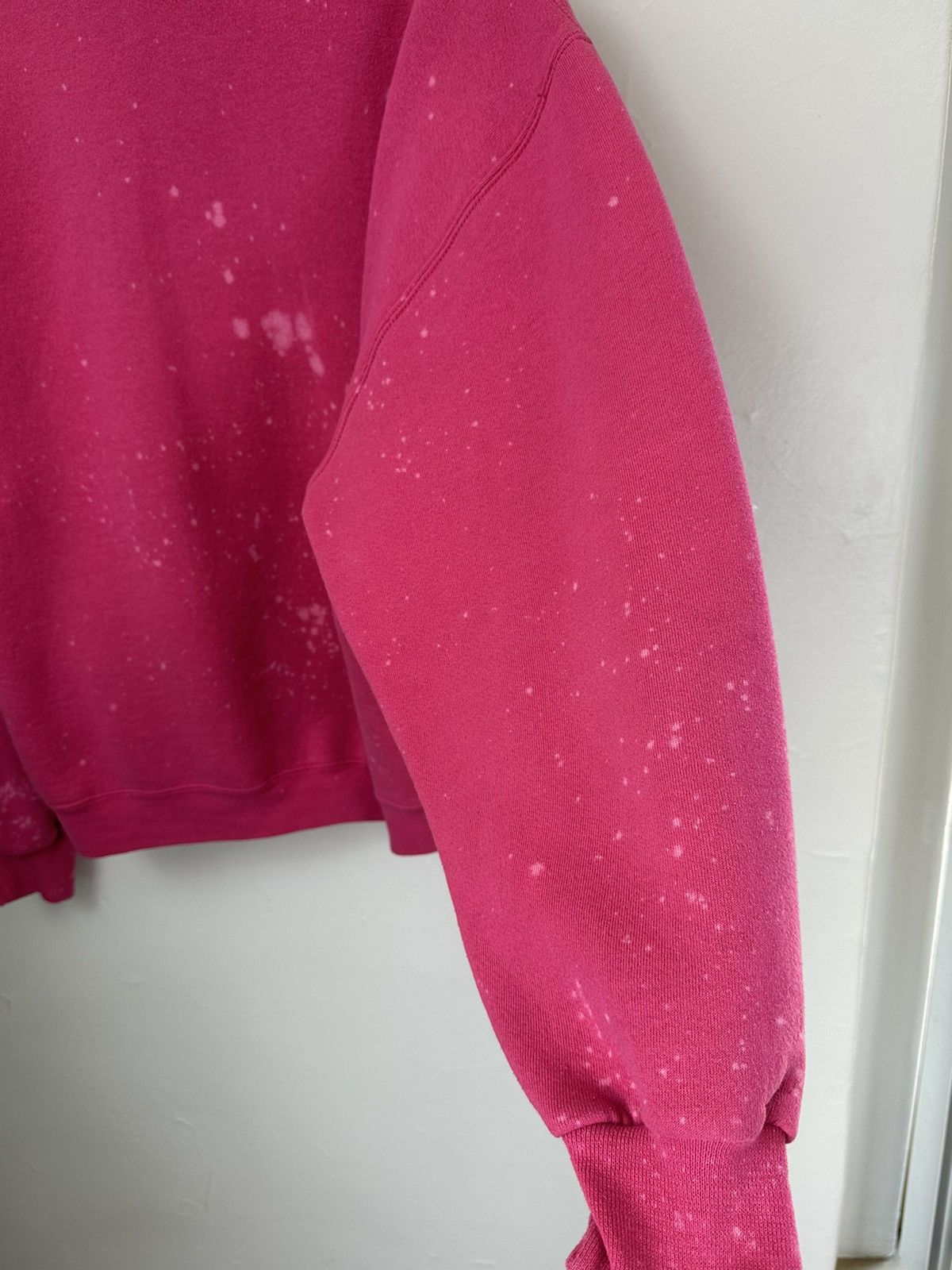 Russell Athletic (L) EPIC BLEACH SPLATTER PINK Russell Athletic Hoodie Size US L / EU 52-54 / 3 - 12 Thumbnail