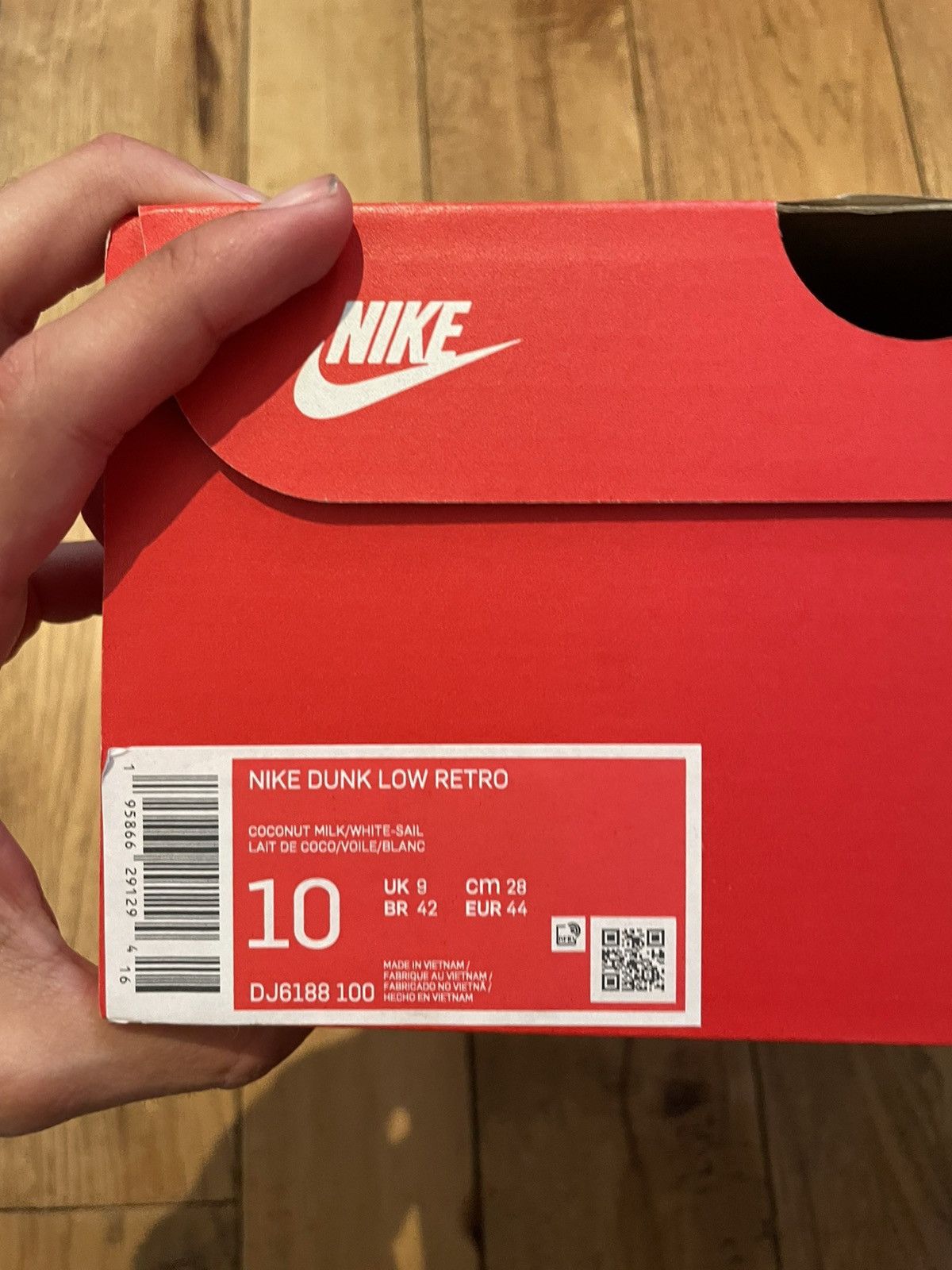 Nike Nike Dunk Low Retro Coconut Milk 2022 Size US 10 / EU 43 - 11 Thumbnail