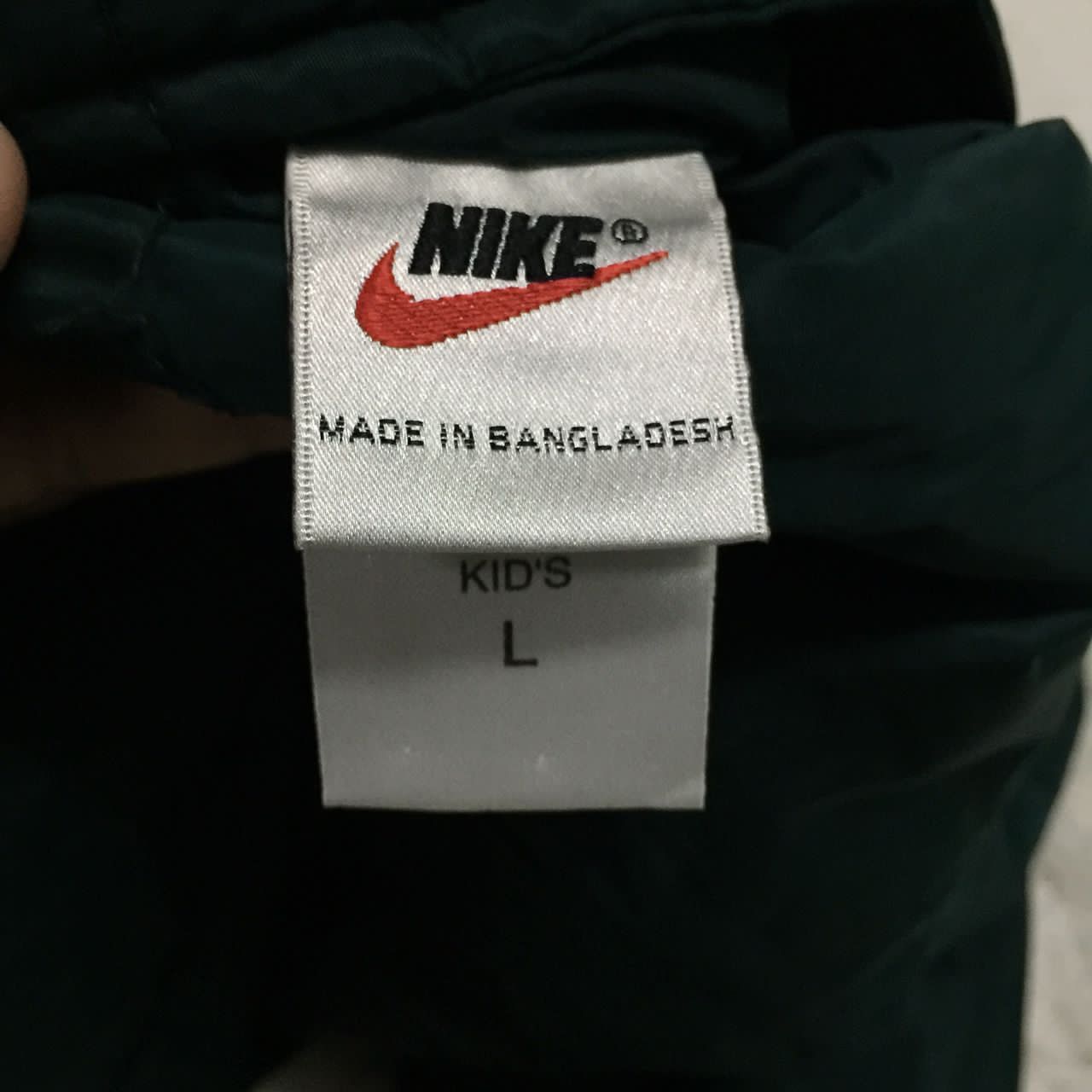 Nike Vintage reversible nike jacket size on tag kid’s L Size US M / EU 48-50 / 2 - 5 Thumbnail
