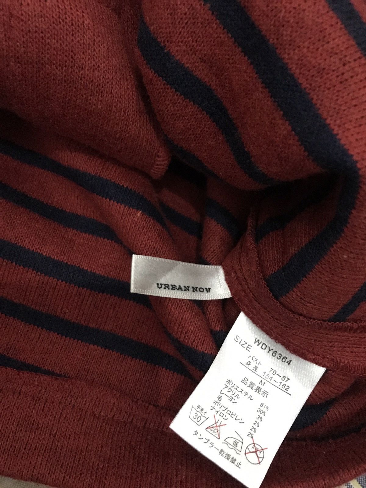 Urban Outfitters vetements urban duffle sleeveless wool hoodie Size XXS / US 00 / IT 34 - 7 Thumbnail