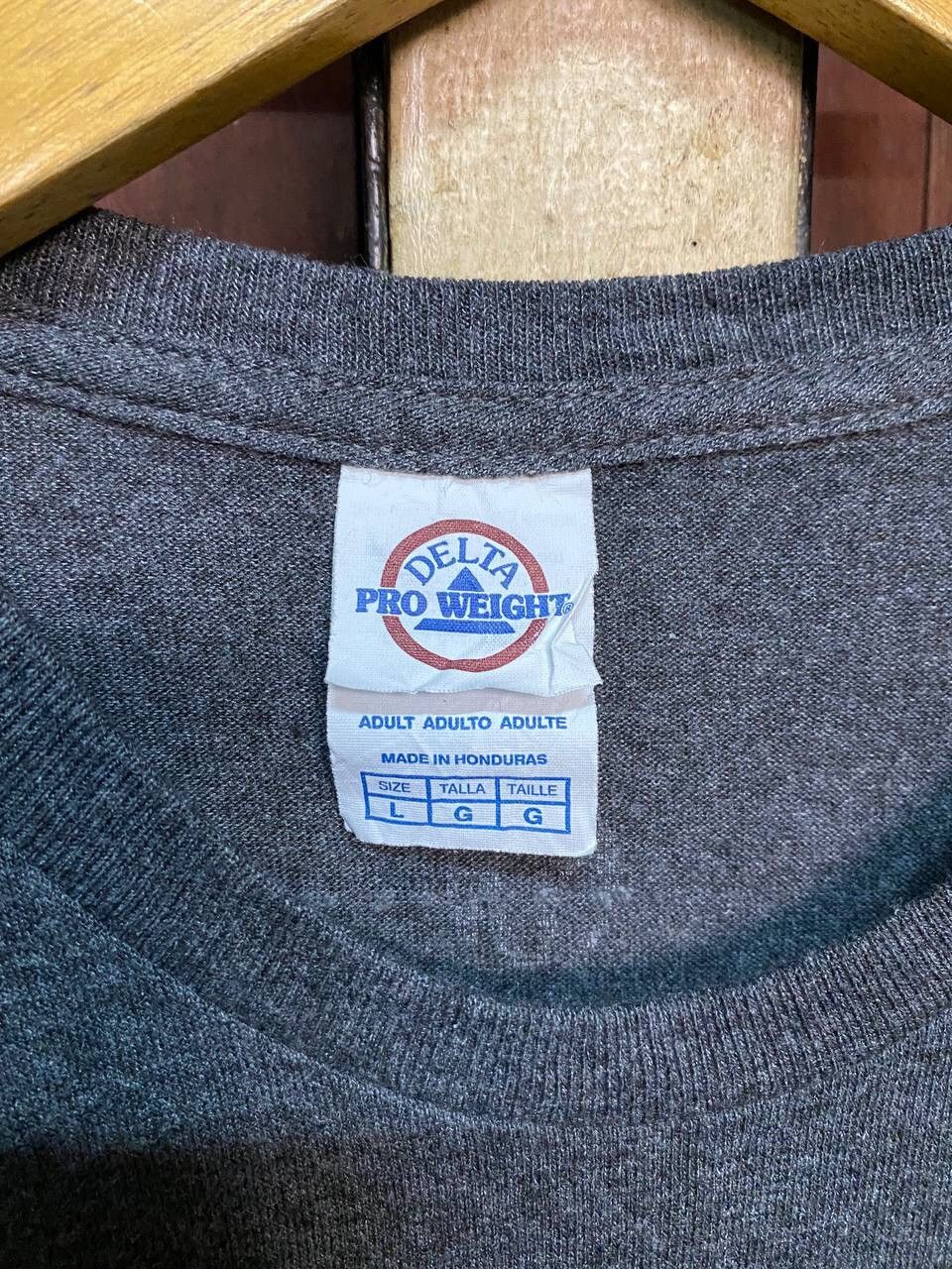 Delta RESORT WORLD CASINO NEW YORK CITY TEE Size US L / EU 52-54 / 3 - 10 Thumbnail