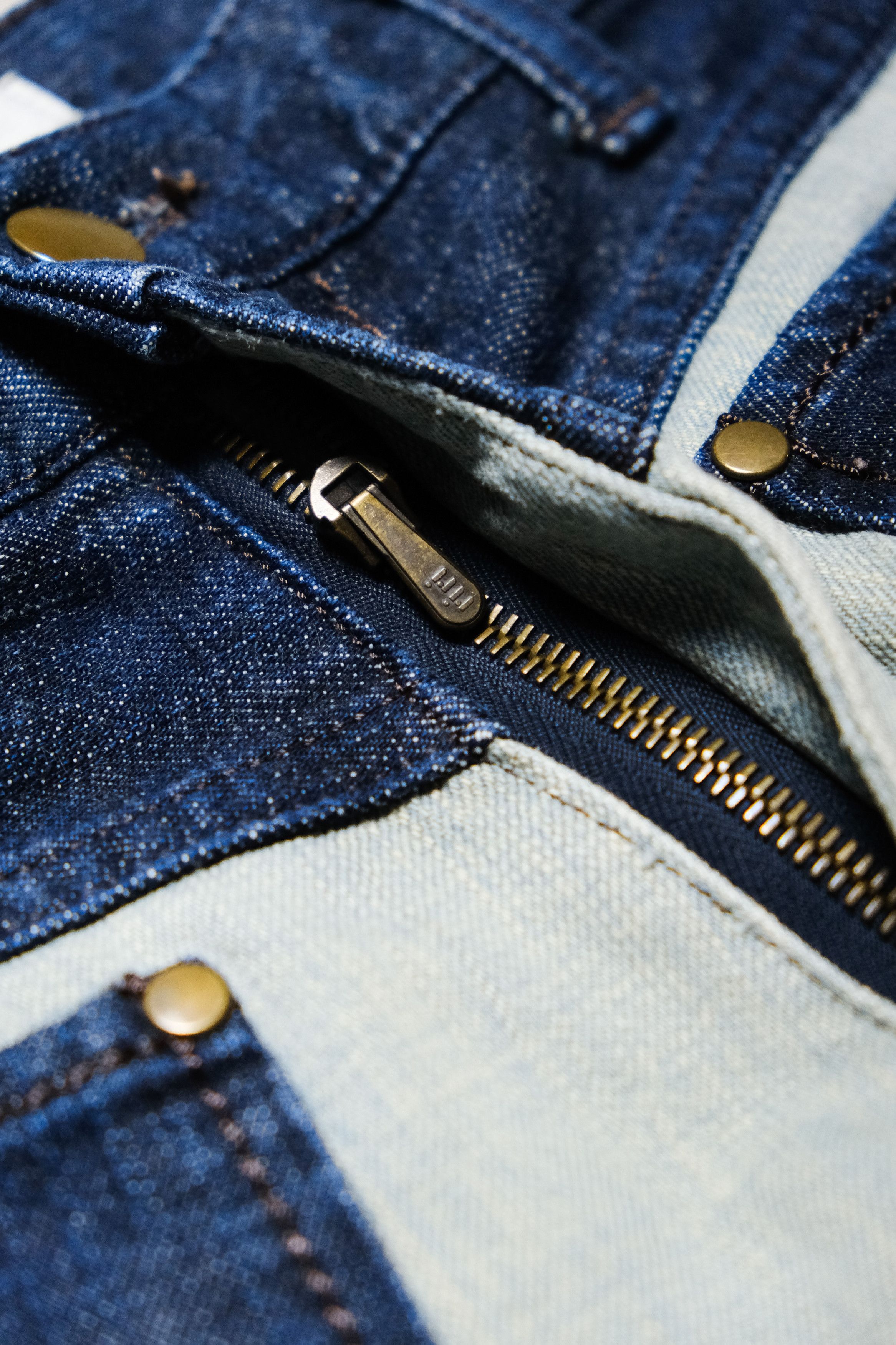 Number (N)ine Number (N)ine 02A/W “Nowhere Man” Patch Jeans Size US 32 / EU 48 - 4 Thumbnail