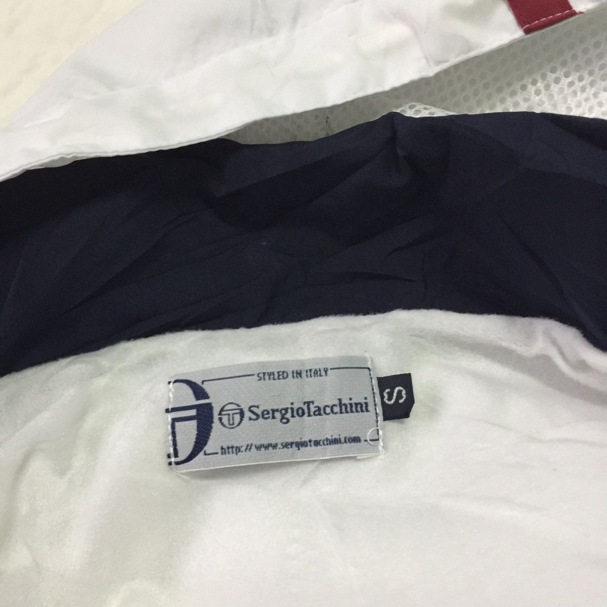 Sergio Tacchini Sergio Tacchini Tracksuit Jacket Nylon Vintage Size US L / EU 52-54 / 3 - 8 Thumbnail