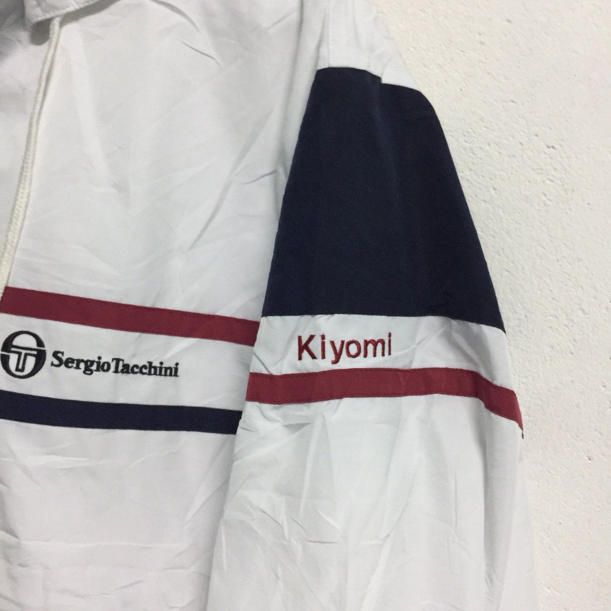 Sergio Tacchini Sergio Tacchini Tracksuit Jacket Nylon Vintage Size US L / EU 52-54 / 3 - 7 Thumbnail