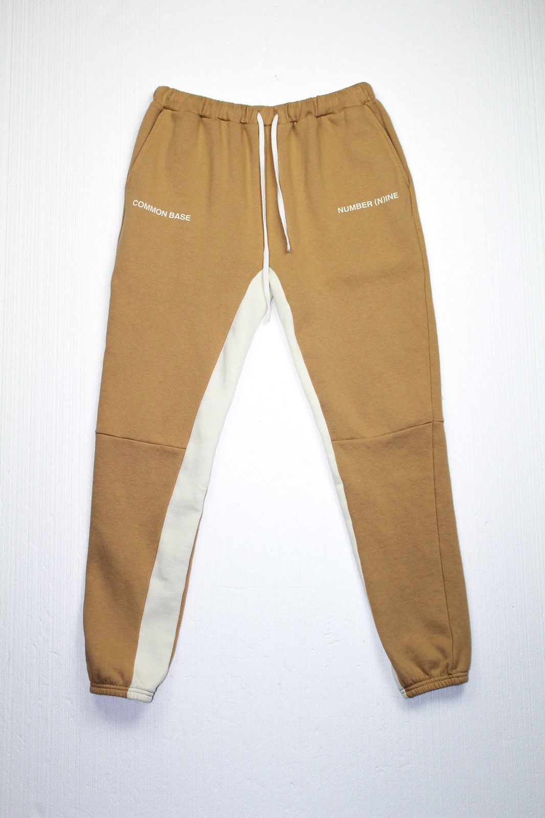 Number (N)ine Logo Sweatpants Size US 30 / EU 46 - 1 Thumbnail