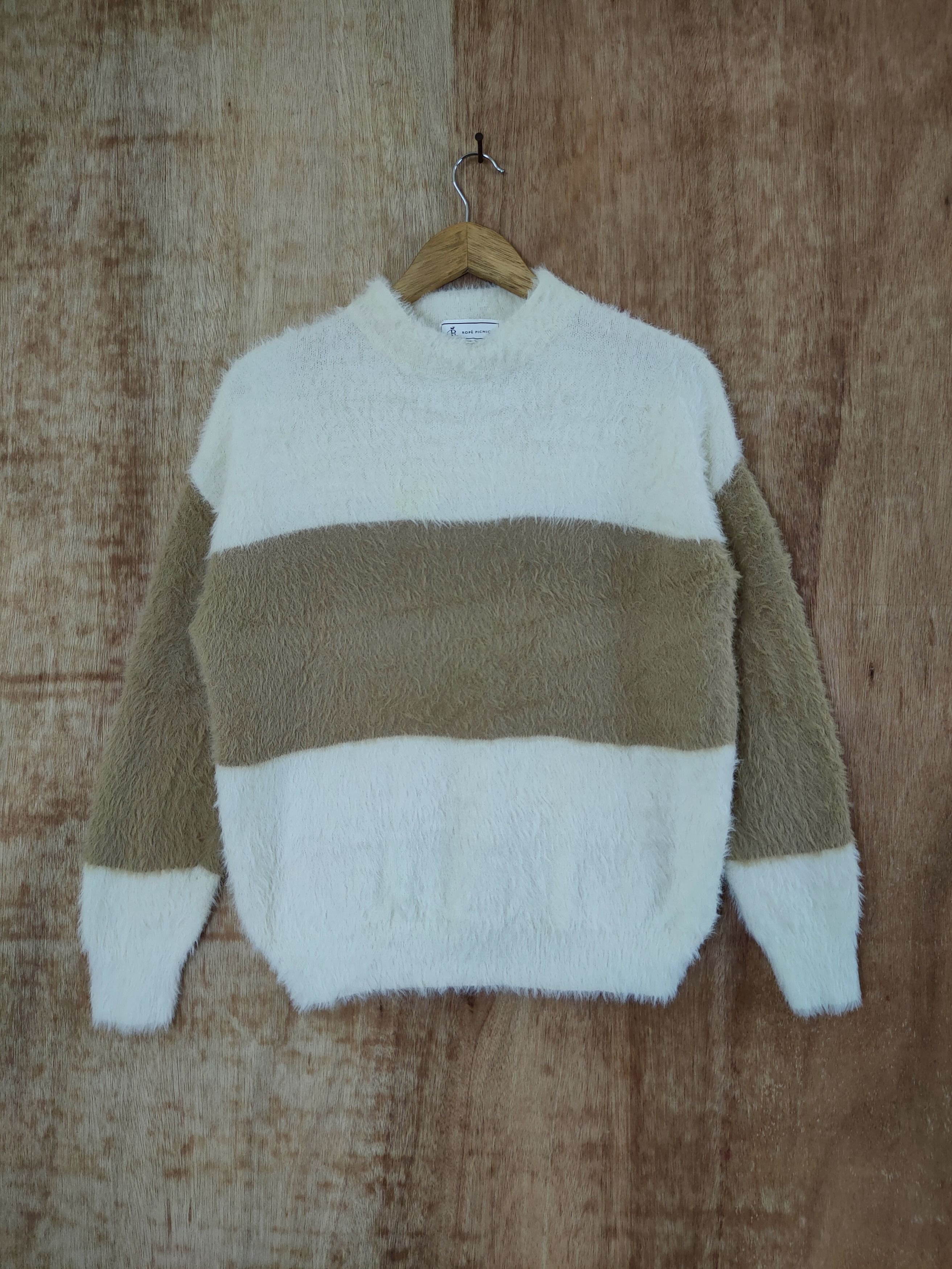 Aran Isles Knitwear DL Rope picnic brown soft fur mohair shag shaggy #46-469 Size US S / EU 44-46 / 1 - 1 Thumbnail