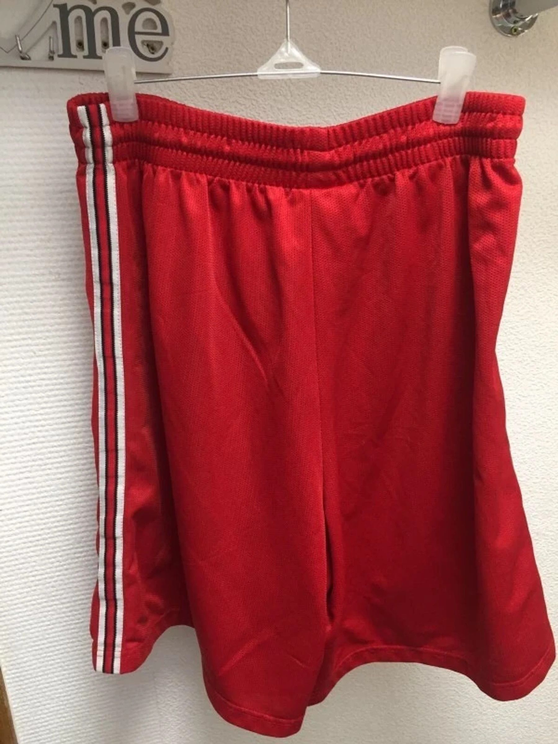 NBA Chicago bulls Reebok nba shorts vintage 32 red Size US 32 / EU 48 - 3 Thumbnail