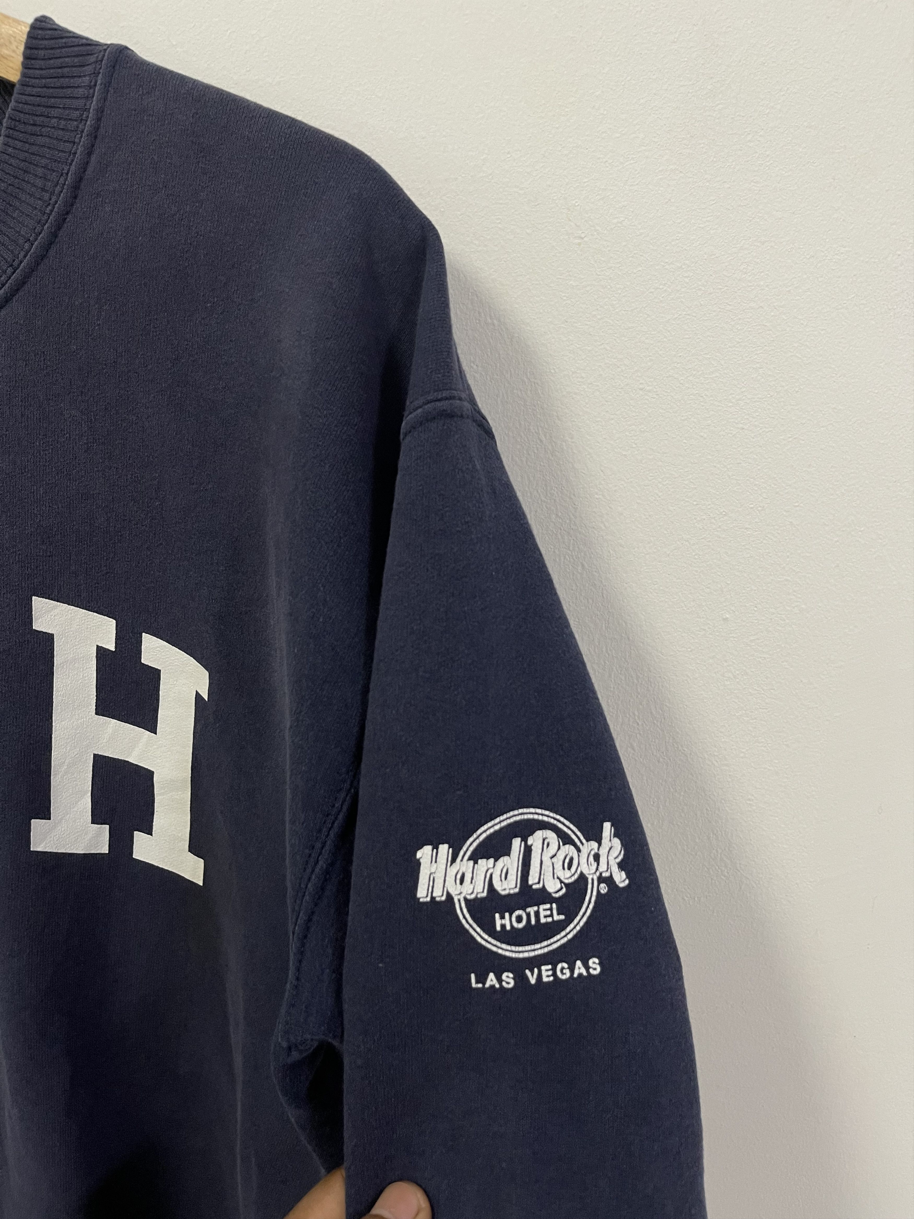 Hard Rock Cafe × Vintage Vintage Hard Rock Hotel Las Vegas Sun Faded Sweatshirt Size US S / EU 44-46 / 1 - 5 Thumbnail