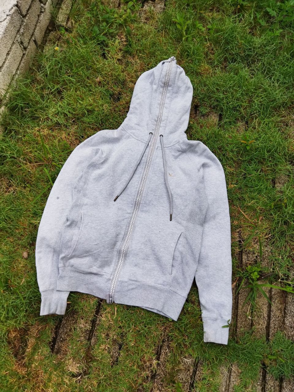 Number Nine Zip Hoodie | Grailed