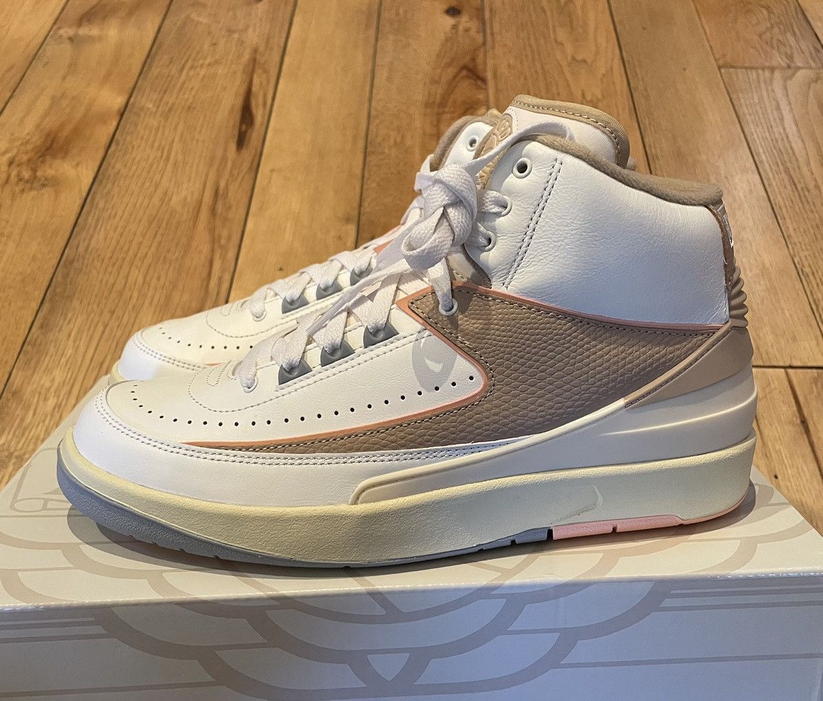 Jordan Brand Jordan 2 W Craft Sunset Haze 2023 Size US 8.5 / EU 41-42 - 2 Thumbnail