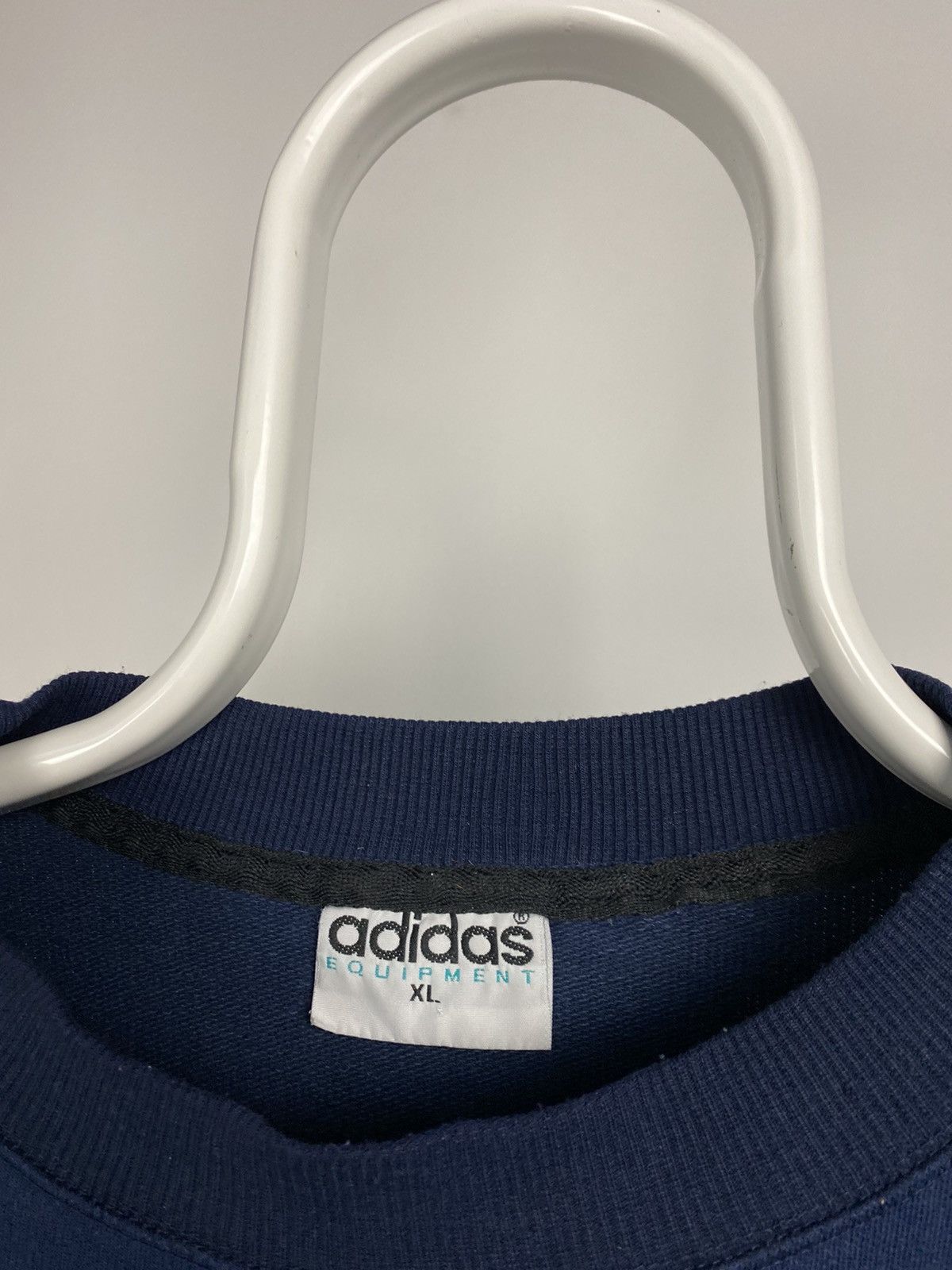 Adidas Adidas Equipment vintage center logo sweatshirt EQT navy 90s Size US XL / EU 56 / 4 - 4 Thumbnail