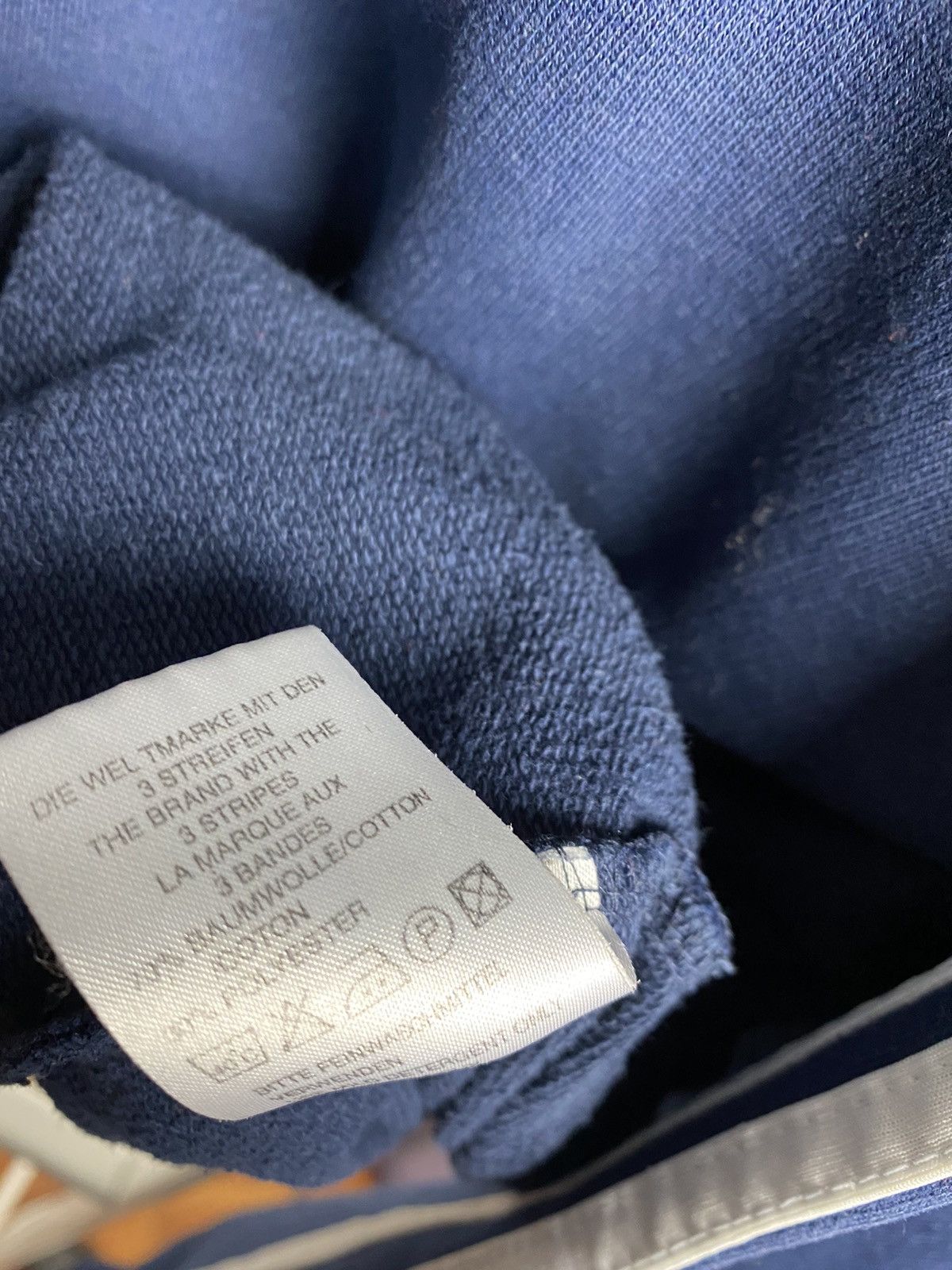 Adidas Adidas Equipment vintage center logo sweatshirt EQT navy 90s Size US XL / EU 56 / 4 - 7 Thumbnail