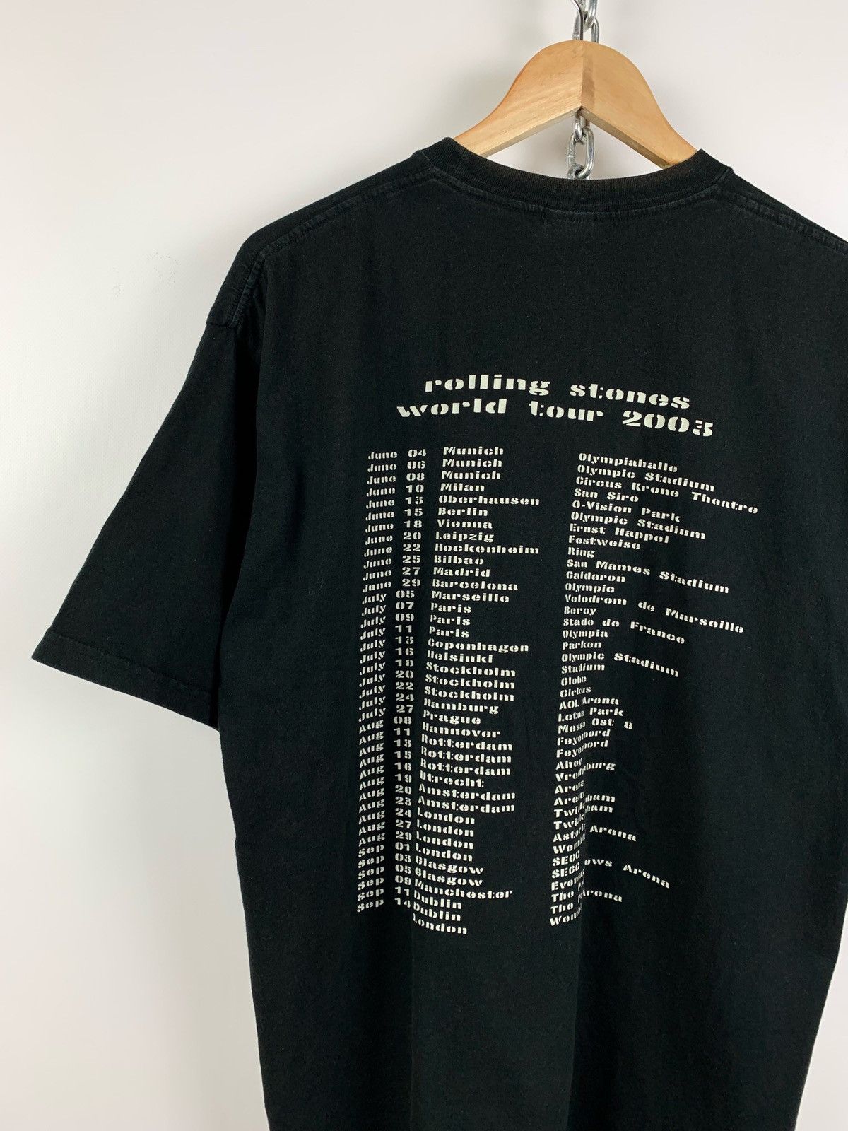Band Tees Vintage 2002-2003 The Rolling Stones World Tour T-Shirt Size US L / EU 52-54 / 3 - 5 Thumbnail