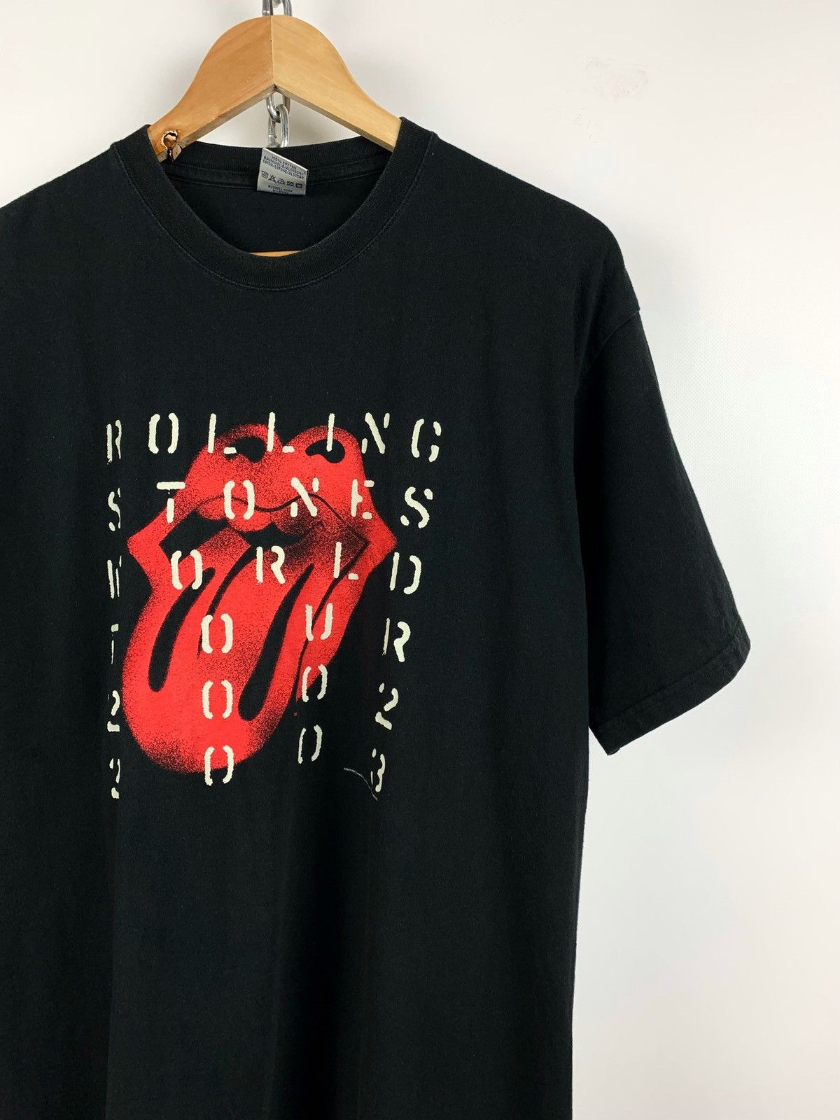 Band Tees Vintage 2002-2003 The Rolling Stones World Tour T-Shirt Size US L / EU 52-54 / 3 - 4 Thumbnail